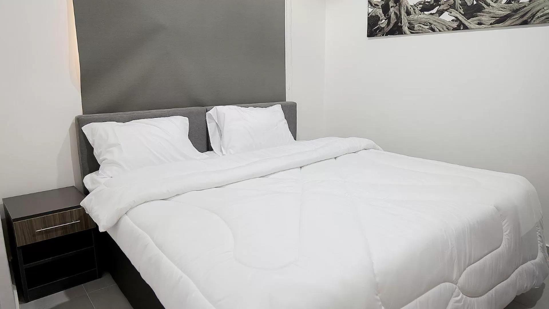 Bedroom, Bed in BHomed Salmiya