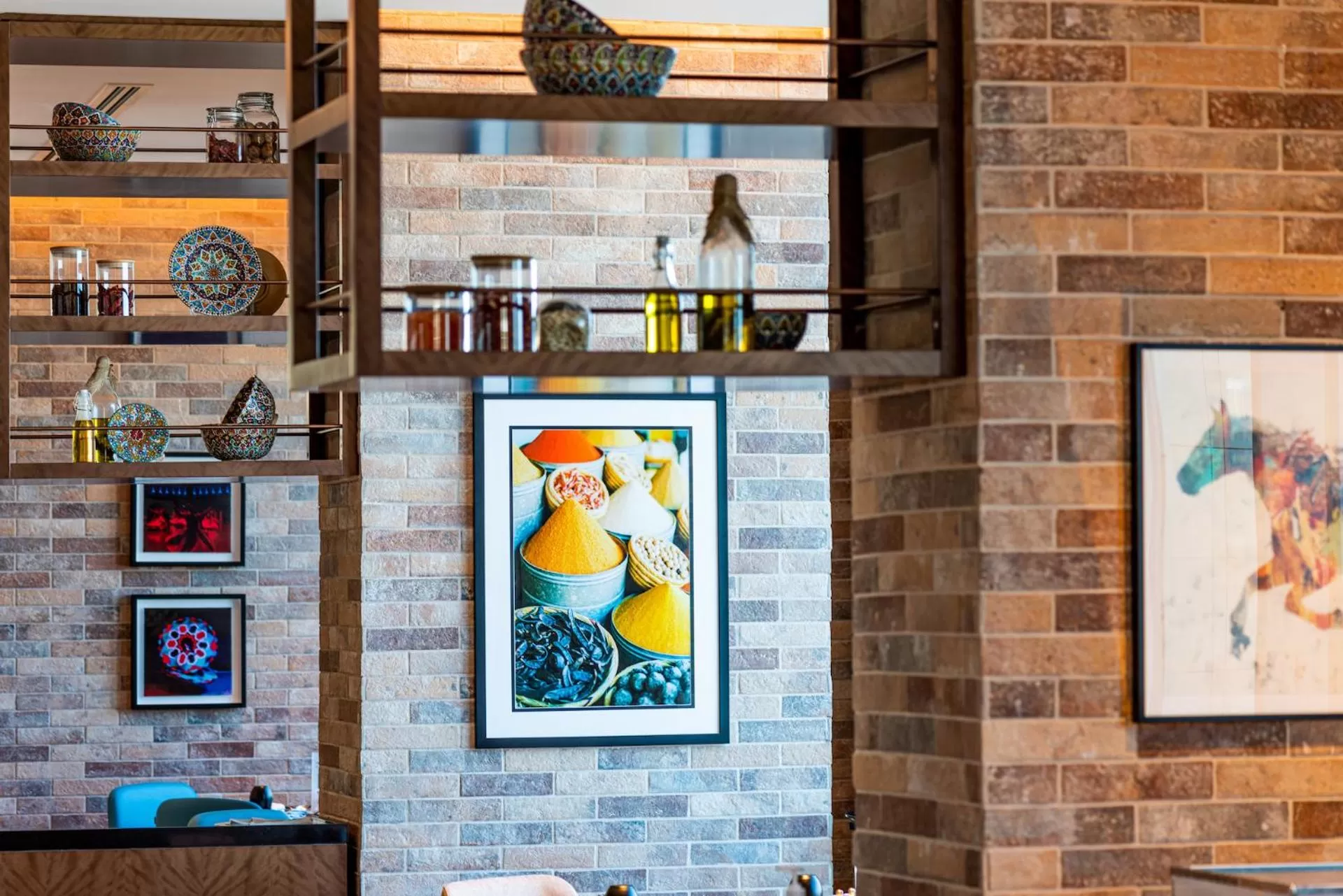 Restaurant/places to eat in Wyndham Dubai Deira