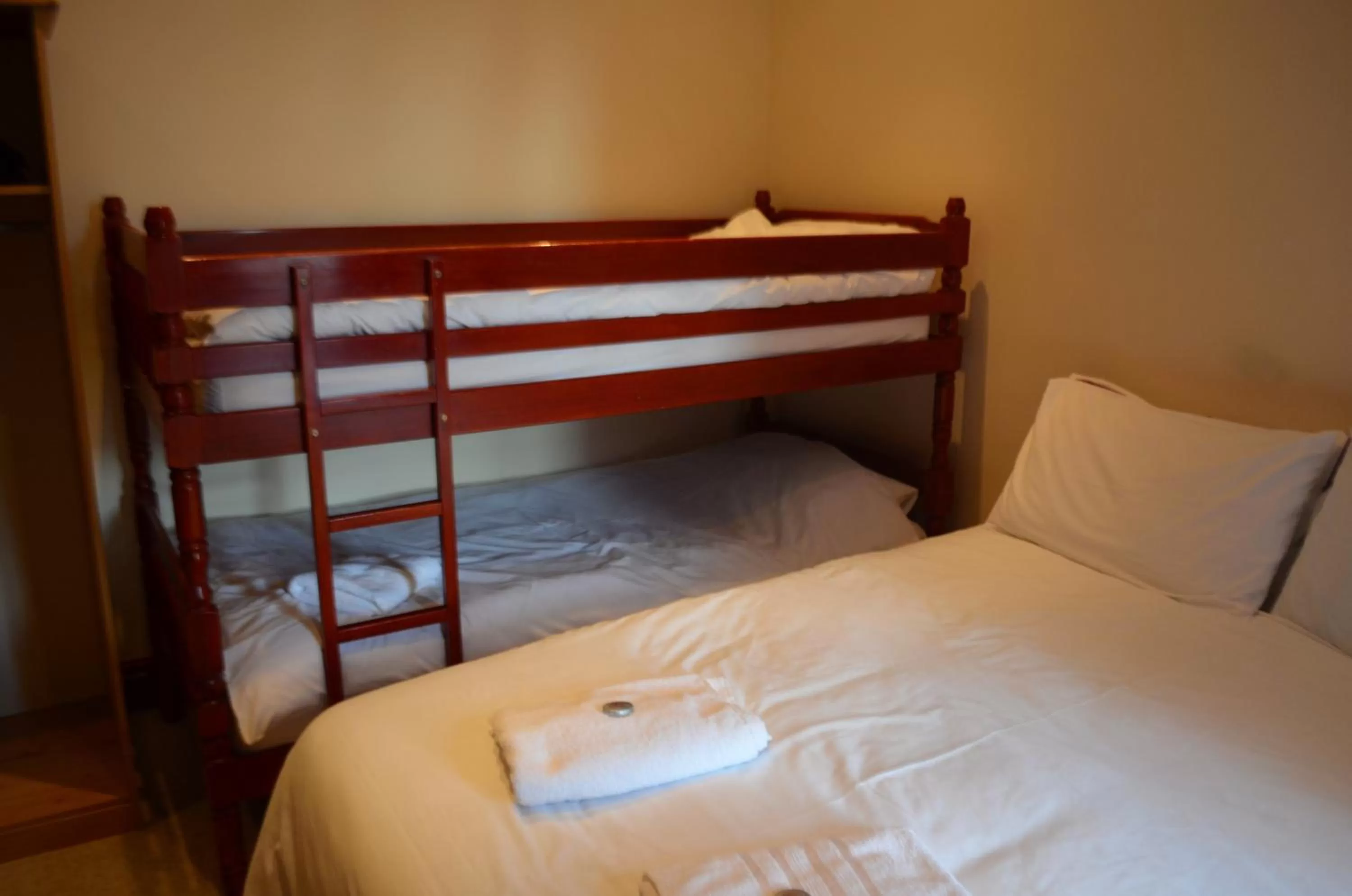 Bed in Lyndhurst Hotel