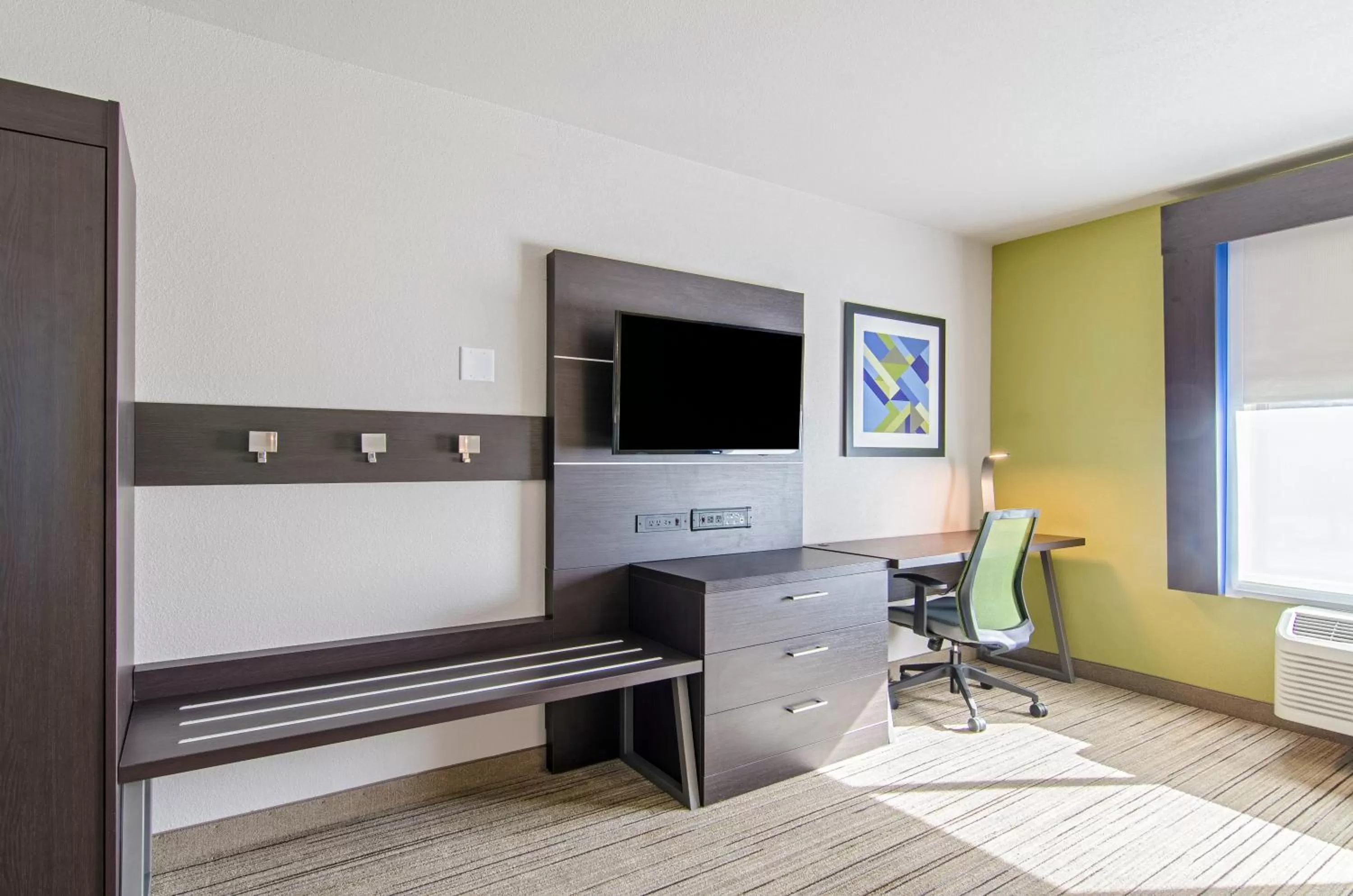 Seating area in Holiday Inn Express & Suites - Atchison by IHG