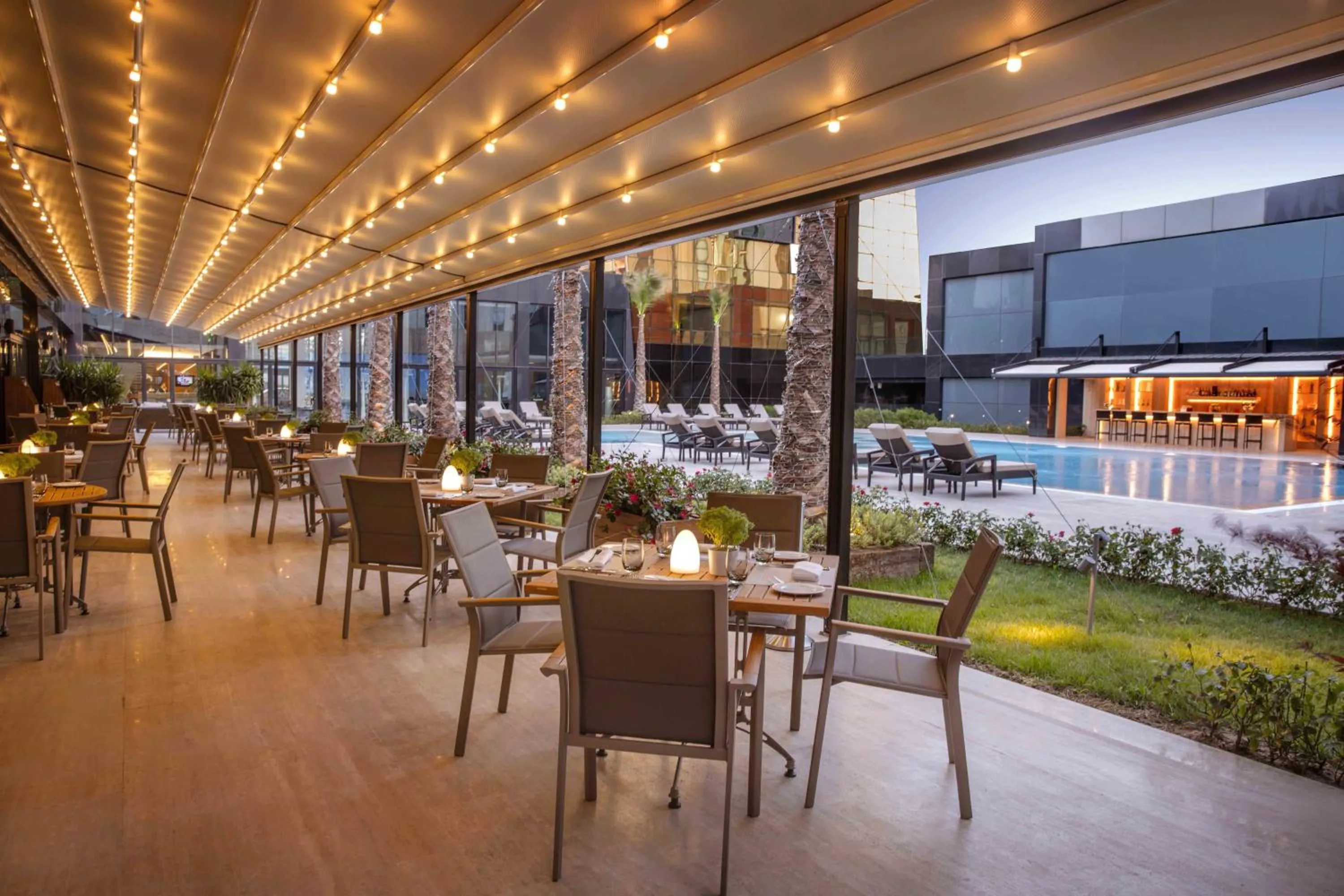 Swimming pool in Tango Arjaan by Rotana Istanbul Asia