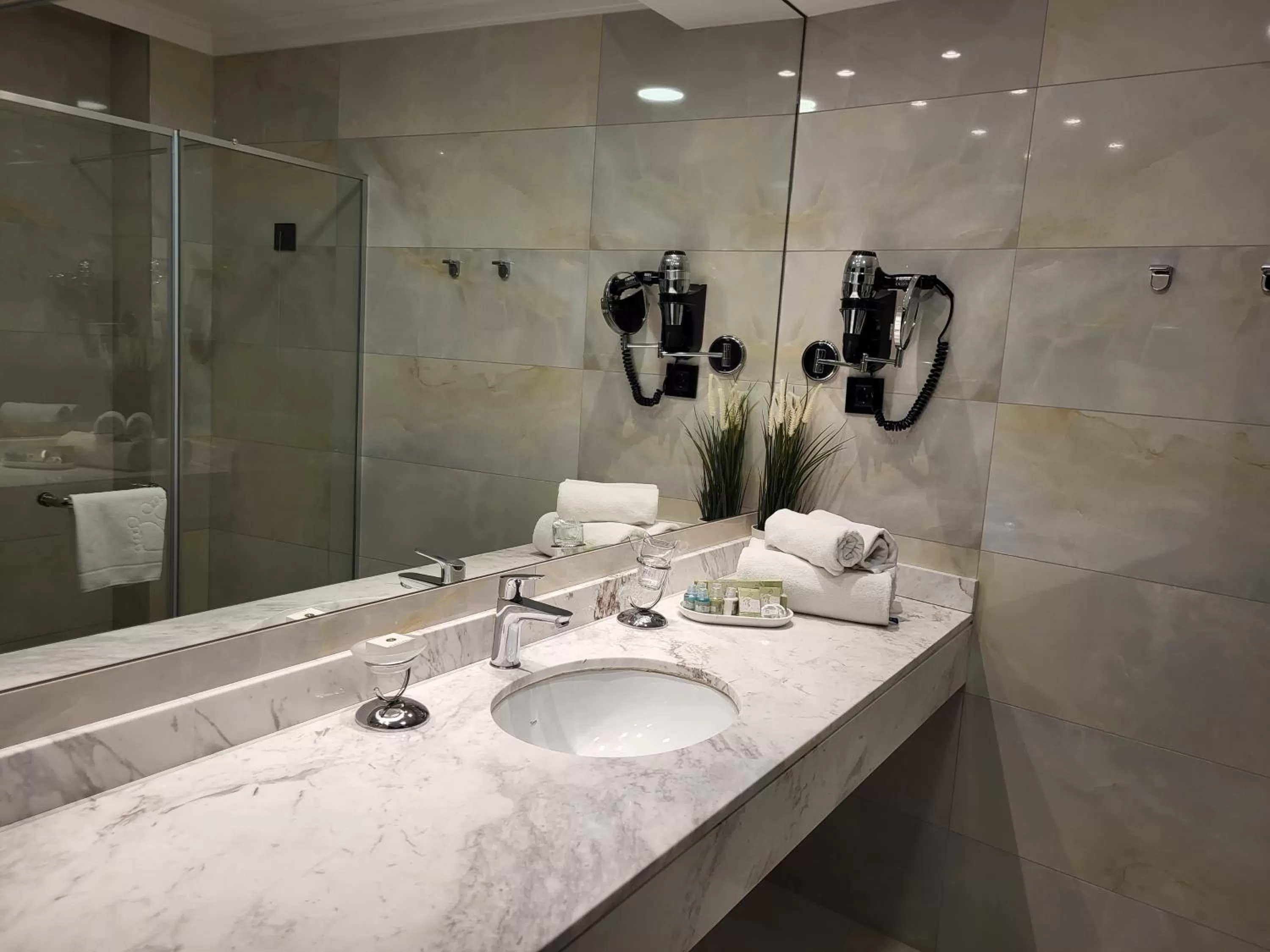 Bathroom in Xenon Hotel & SPA