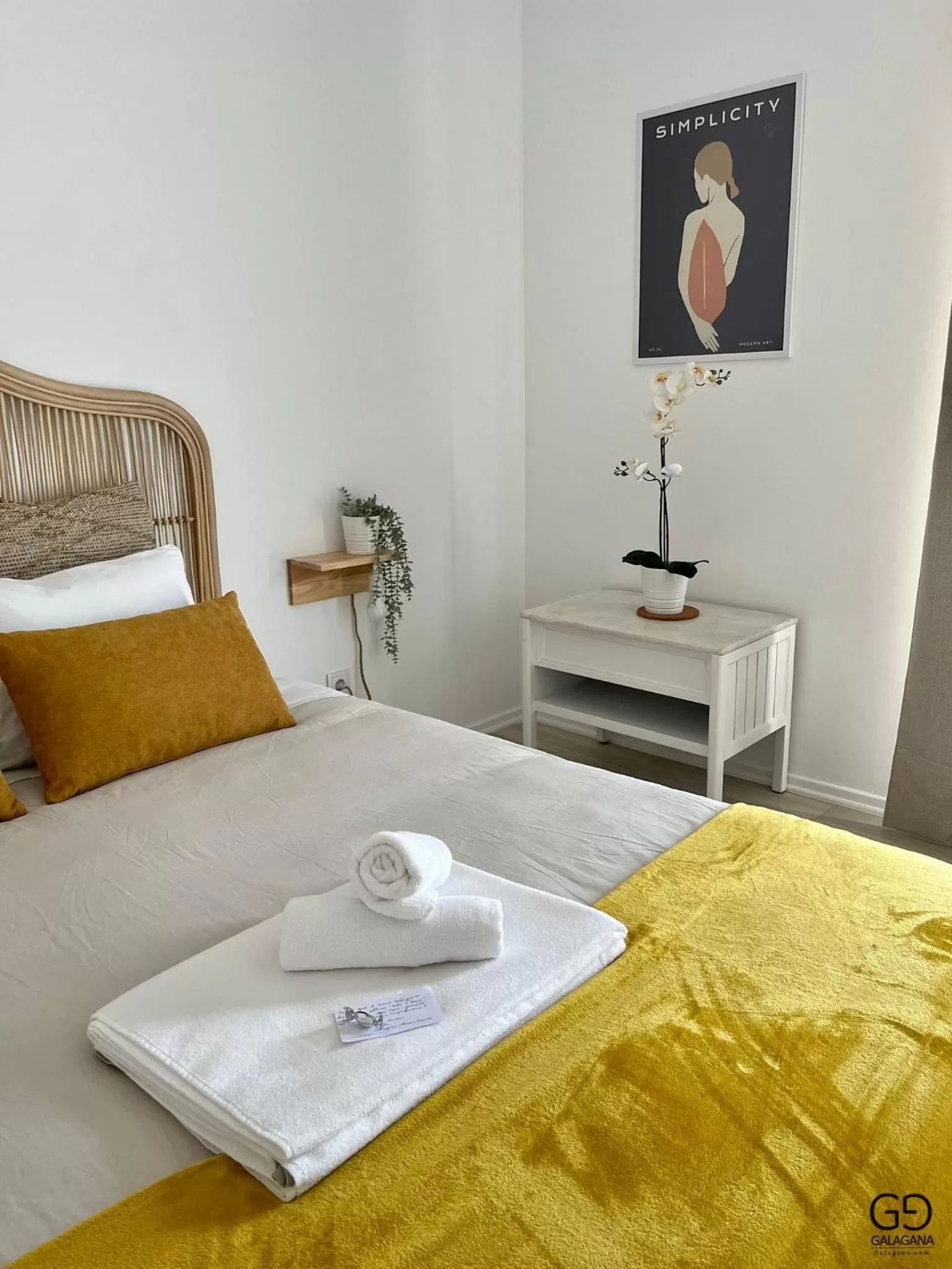 Bed in Galagana Charm House