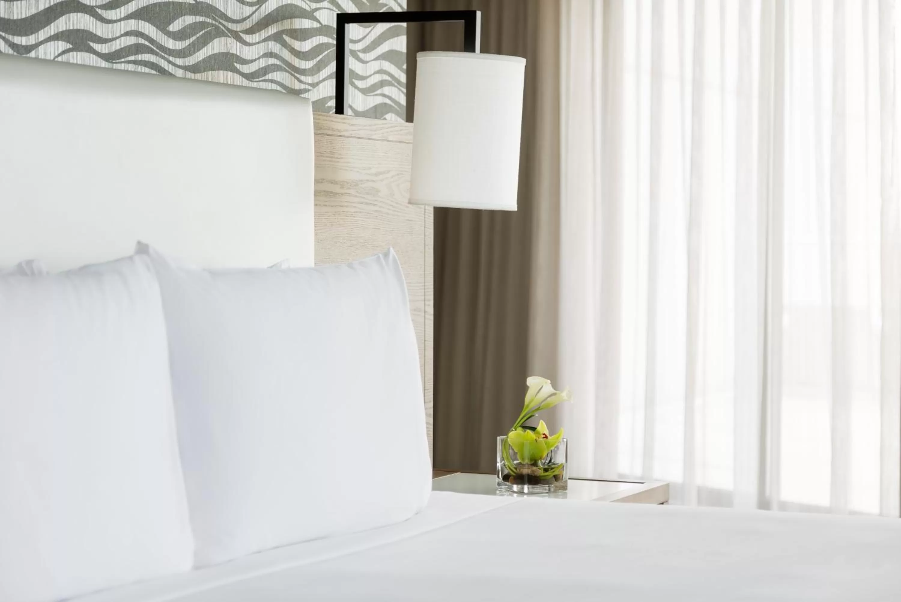 King Room with Accessible Tub - Disability Access in Hyatt Regency Bethesda near Washington D.C.