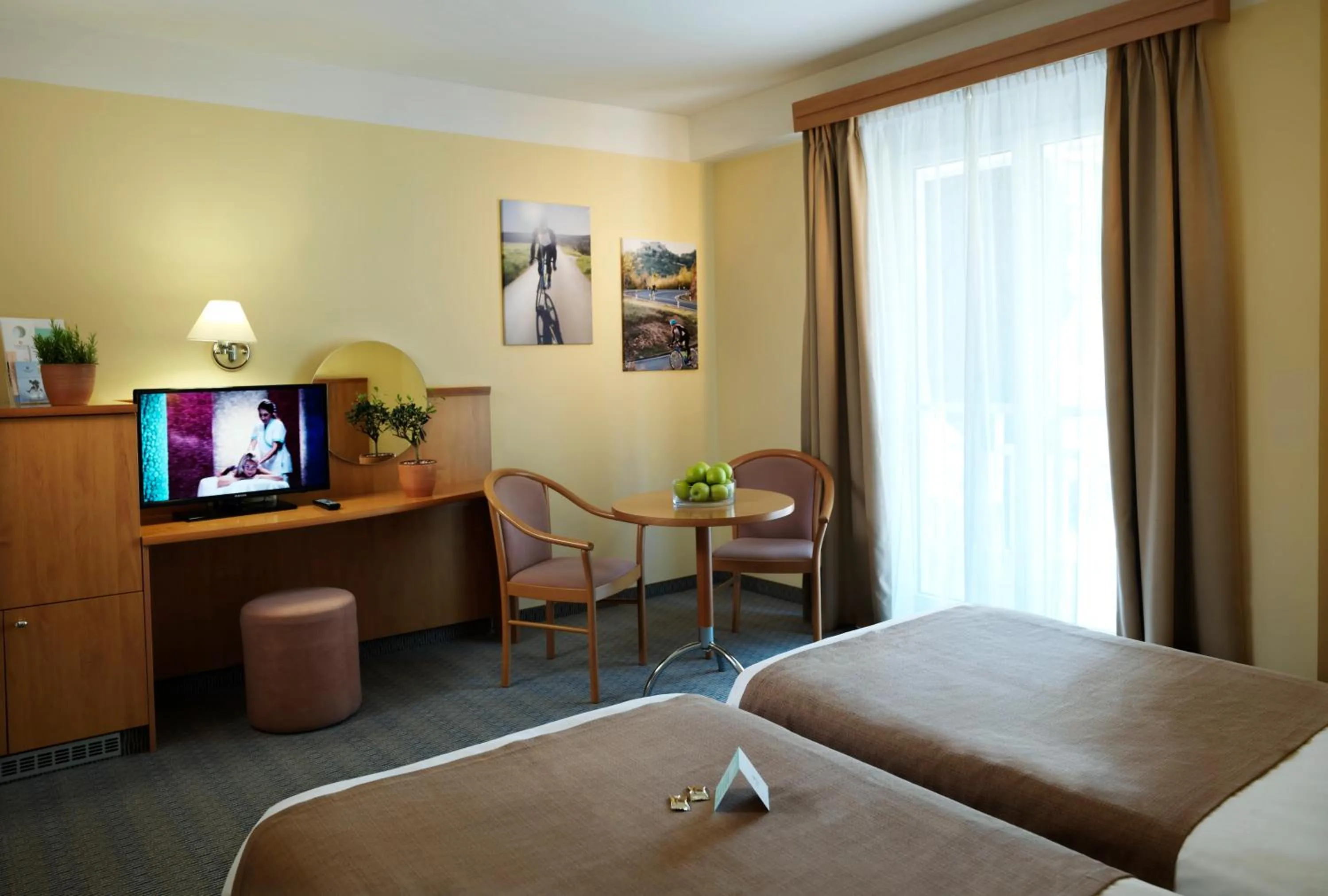Photo of the whole room, Bed in Hotel Neptun - Terme & Wellness Lifeclass