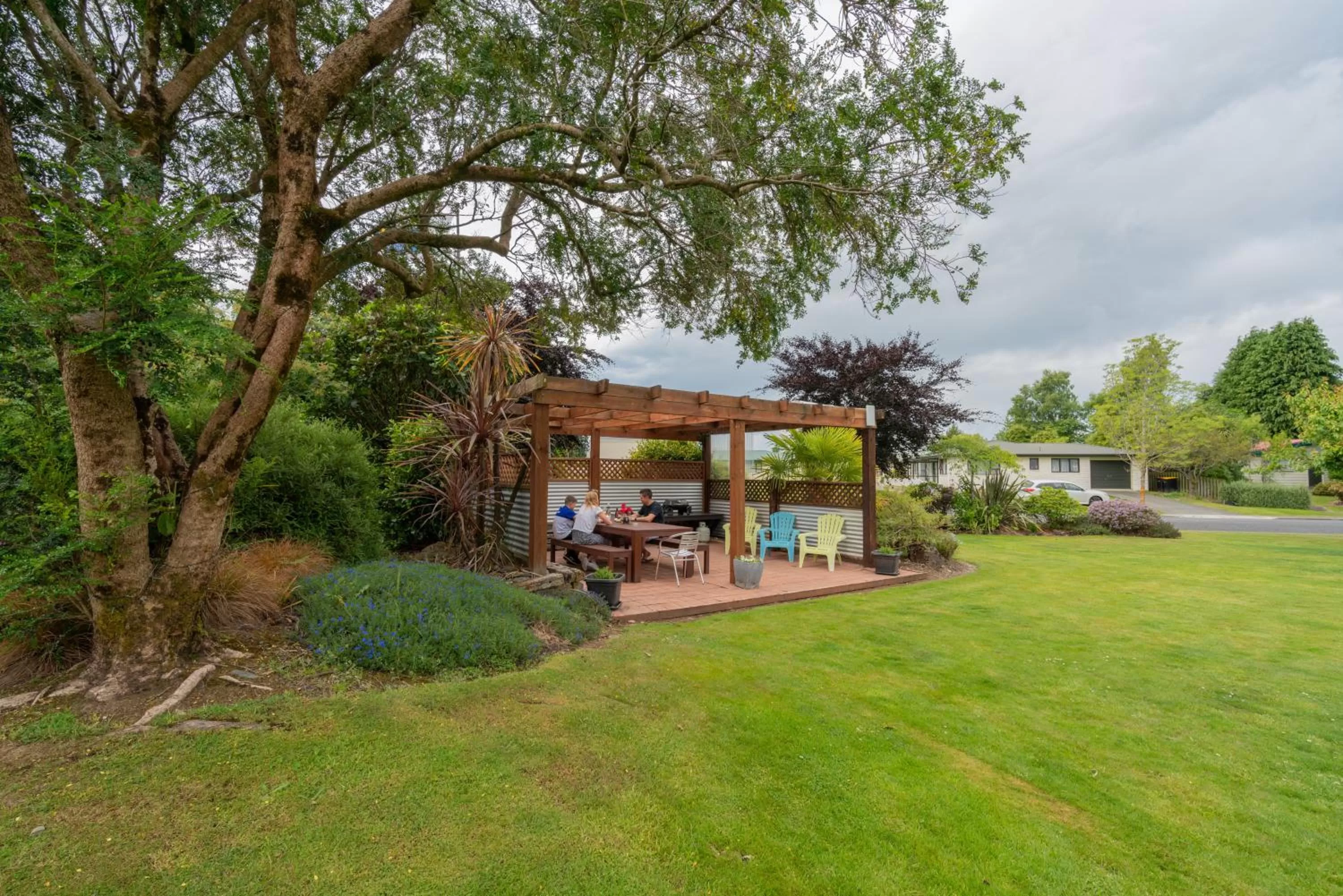 BBQ facilities in ASURE Explorer Motel & Apartments