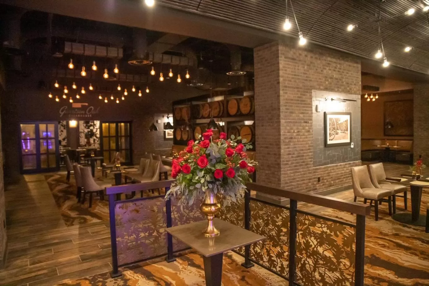 Restaurant/places to eat in Oak Grove Racing Gaming & Hotel