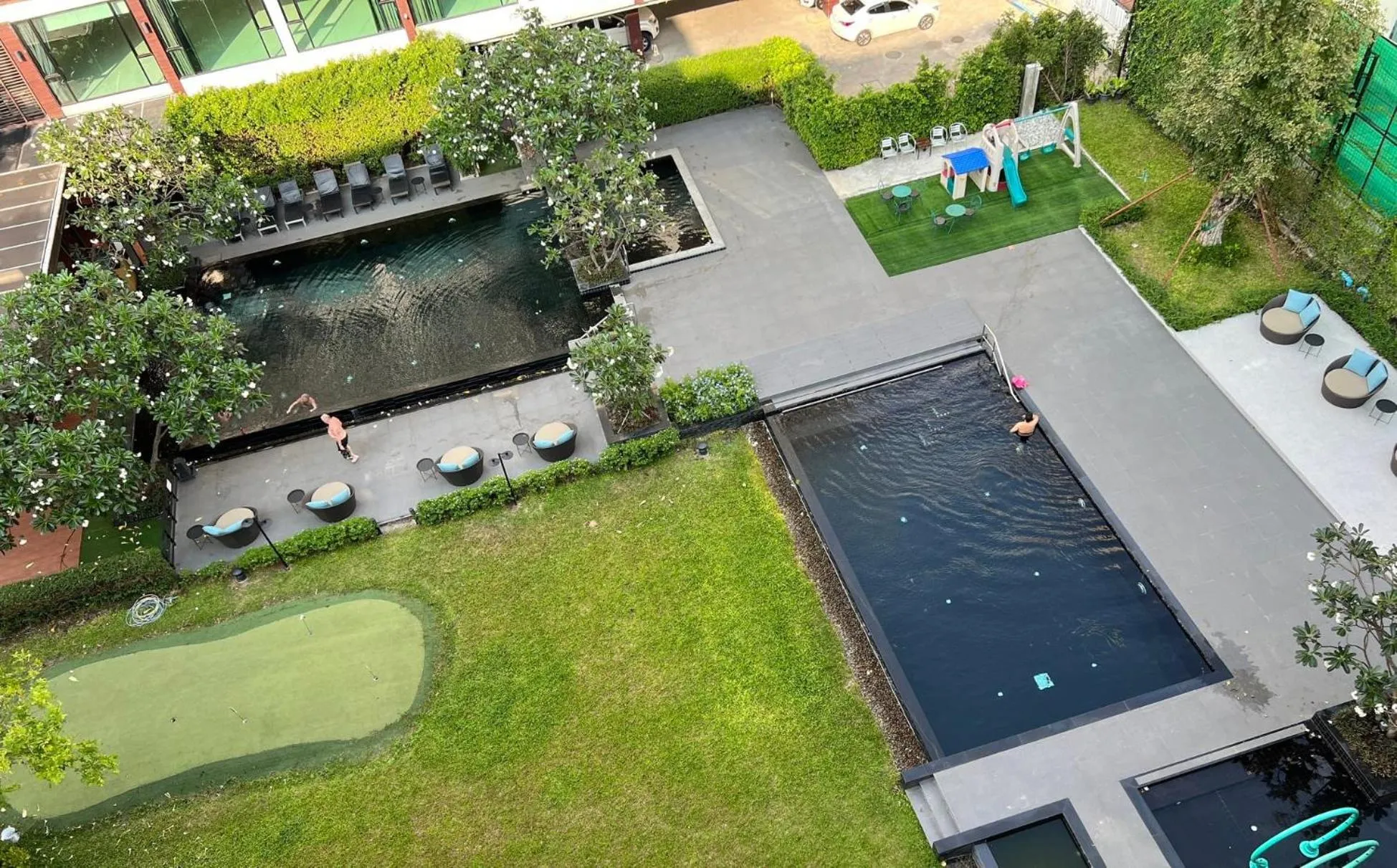 Garden in Fifth Pattaya Jomtien By Shiwalai Int