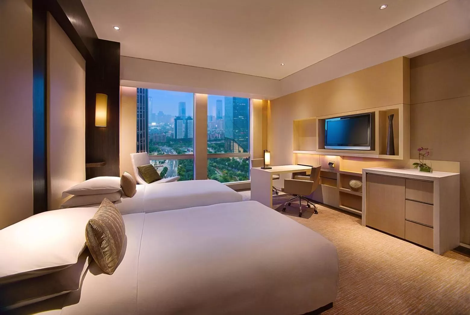 Twin Room with Garden View in Grand Hyatt Guangzhou