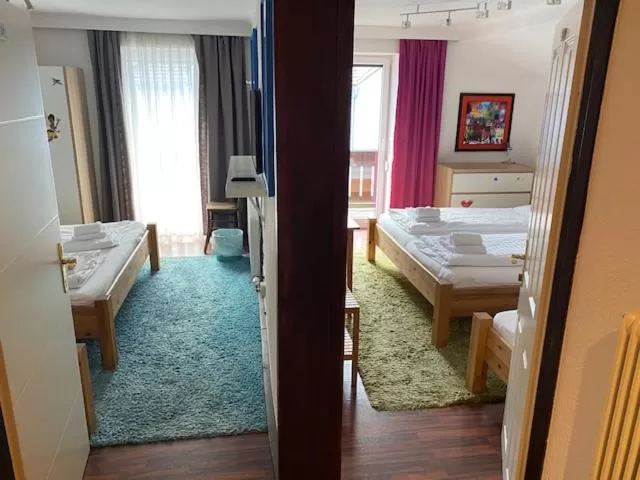 Photo of the whole room in Hotel Wildschütz Basic