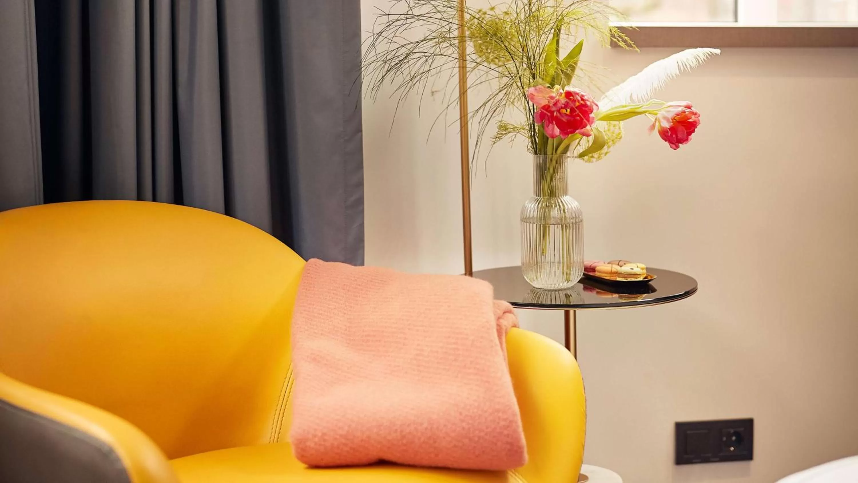 Photo of the whole room in Park Plaza Vondelpark Amsterdam