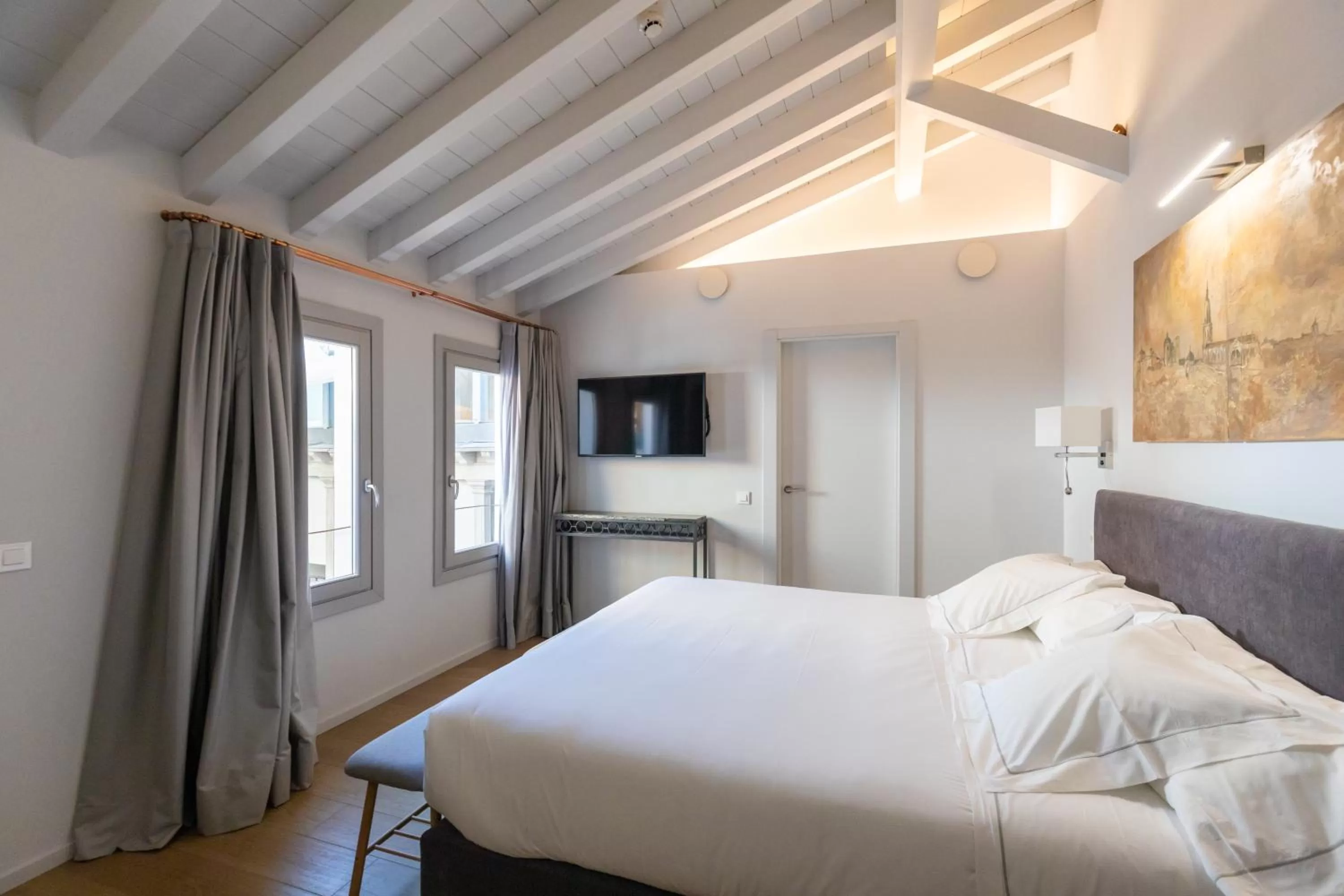 Photo of the whole room, Bed in Hotel Boutique Posada Sillería