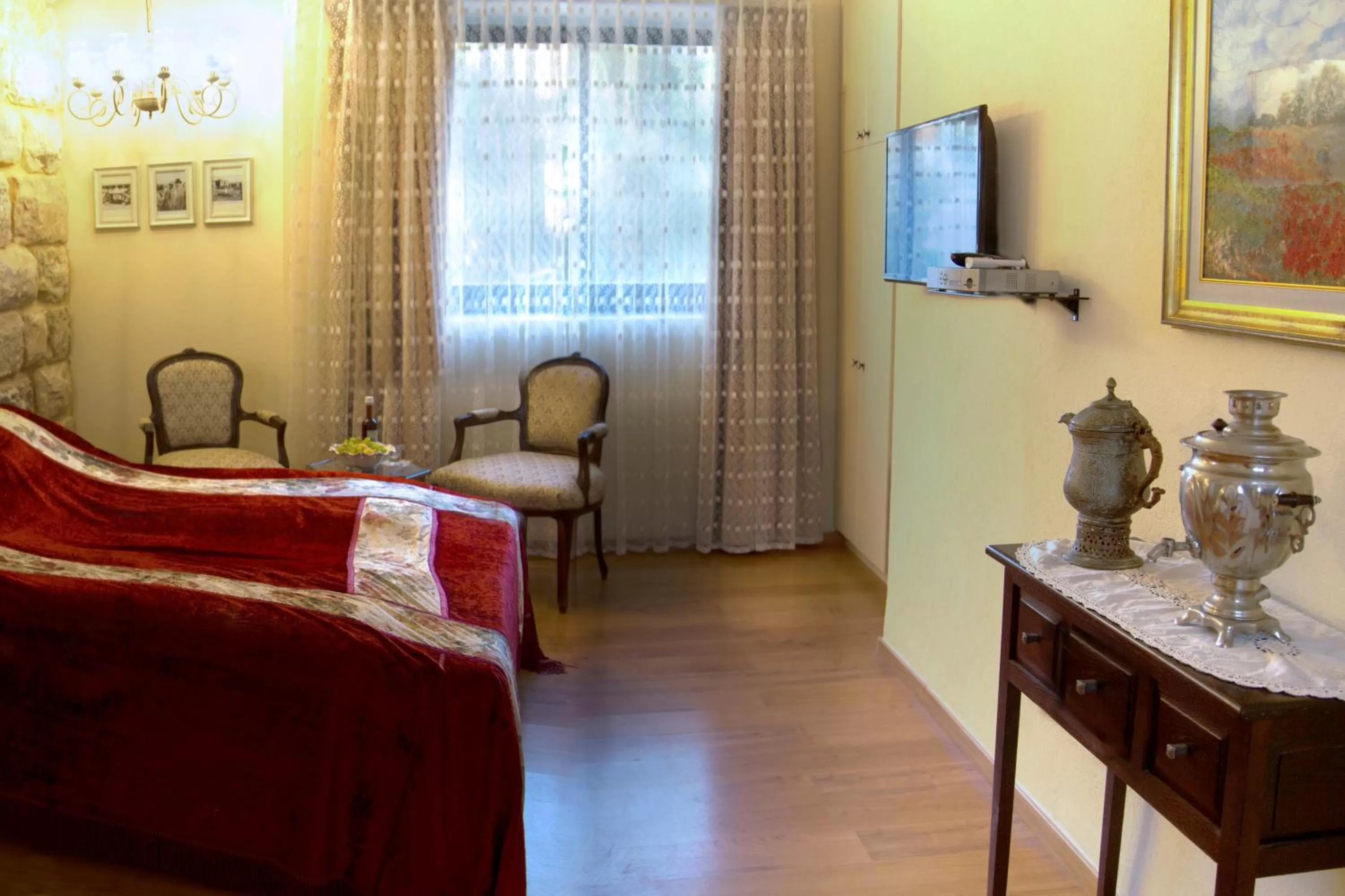 Photo of the whole room in Beit Shalom Historical boutique Hotel
