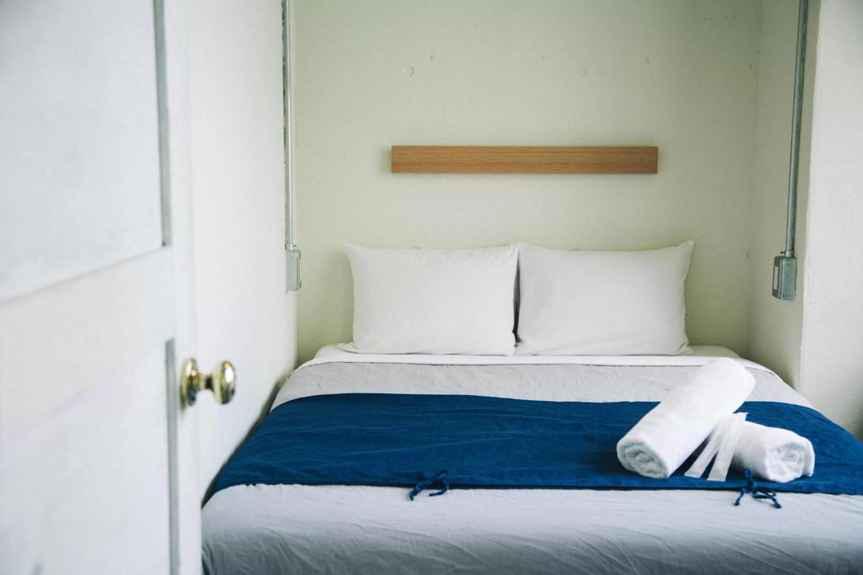 Bed in Nui. HOSTEL & BAR LOUNGE