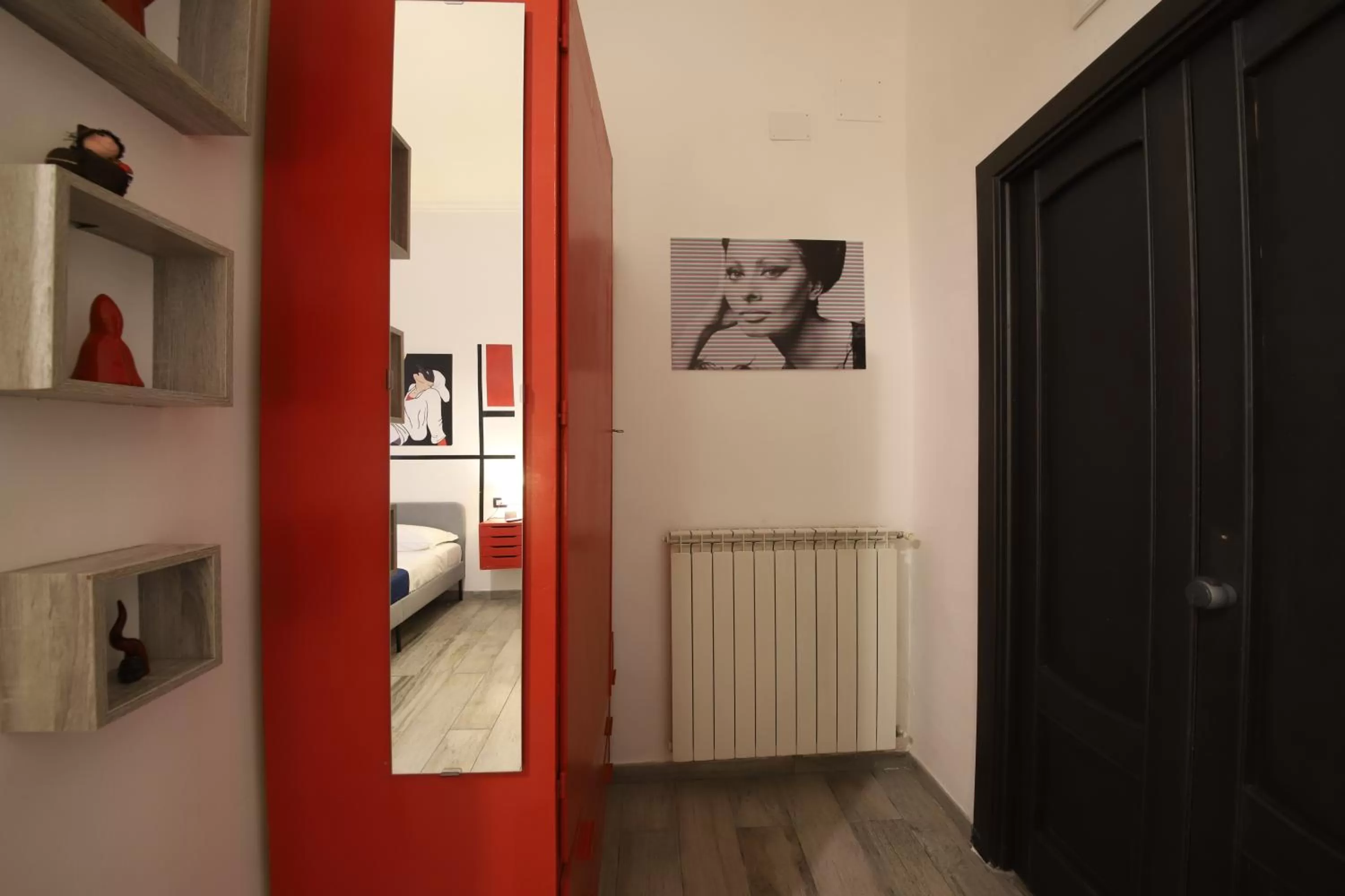 TV/Entertainment Center in casa interattiva Naples'Secrets