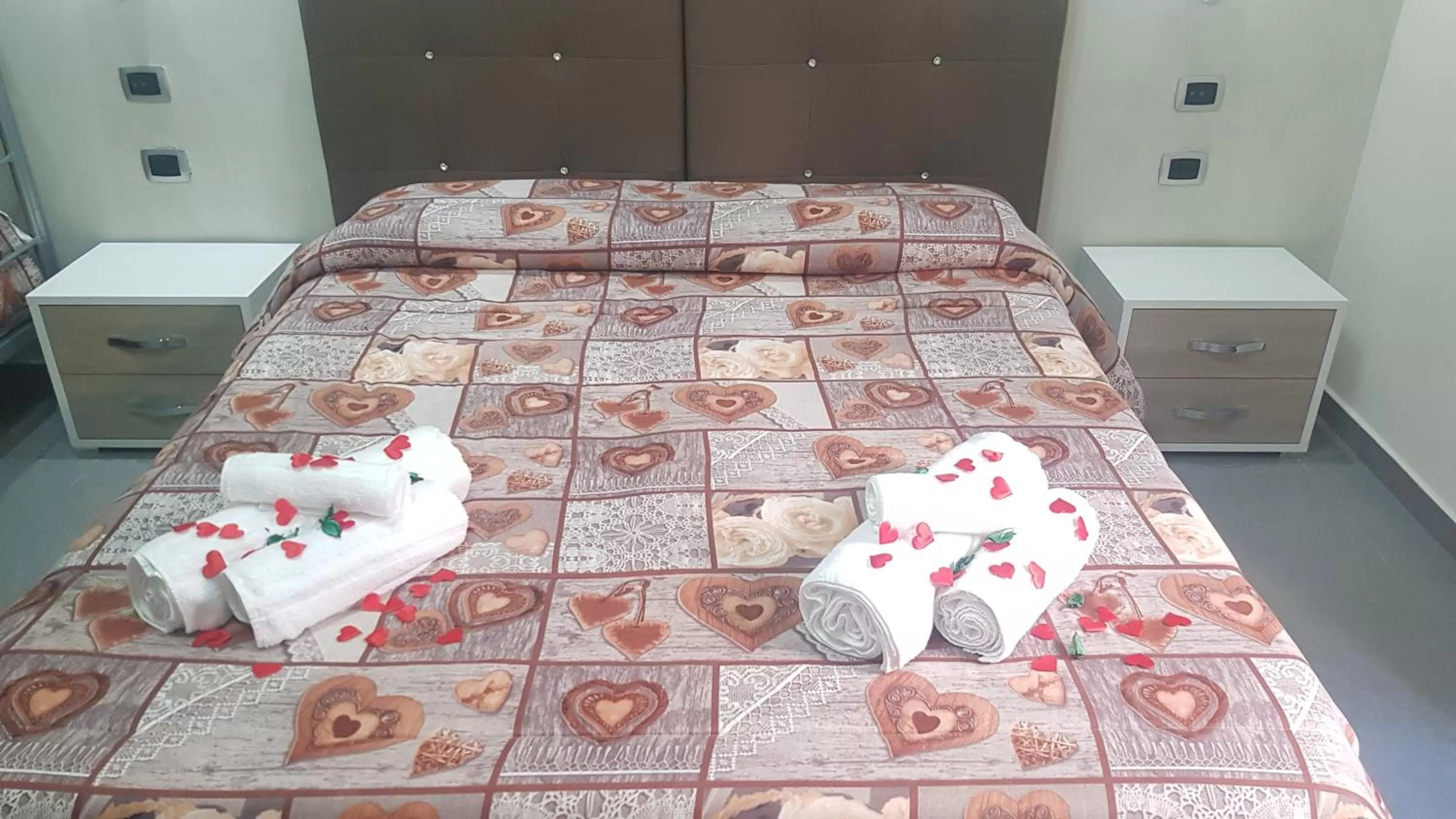 Bed in B&B Donn'anna