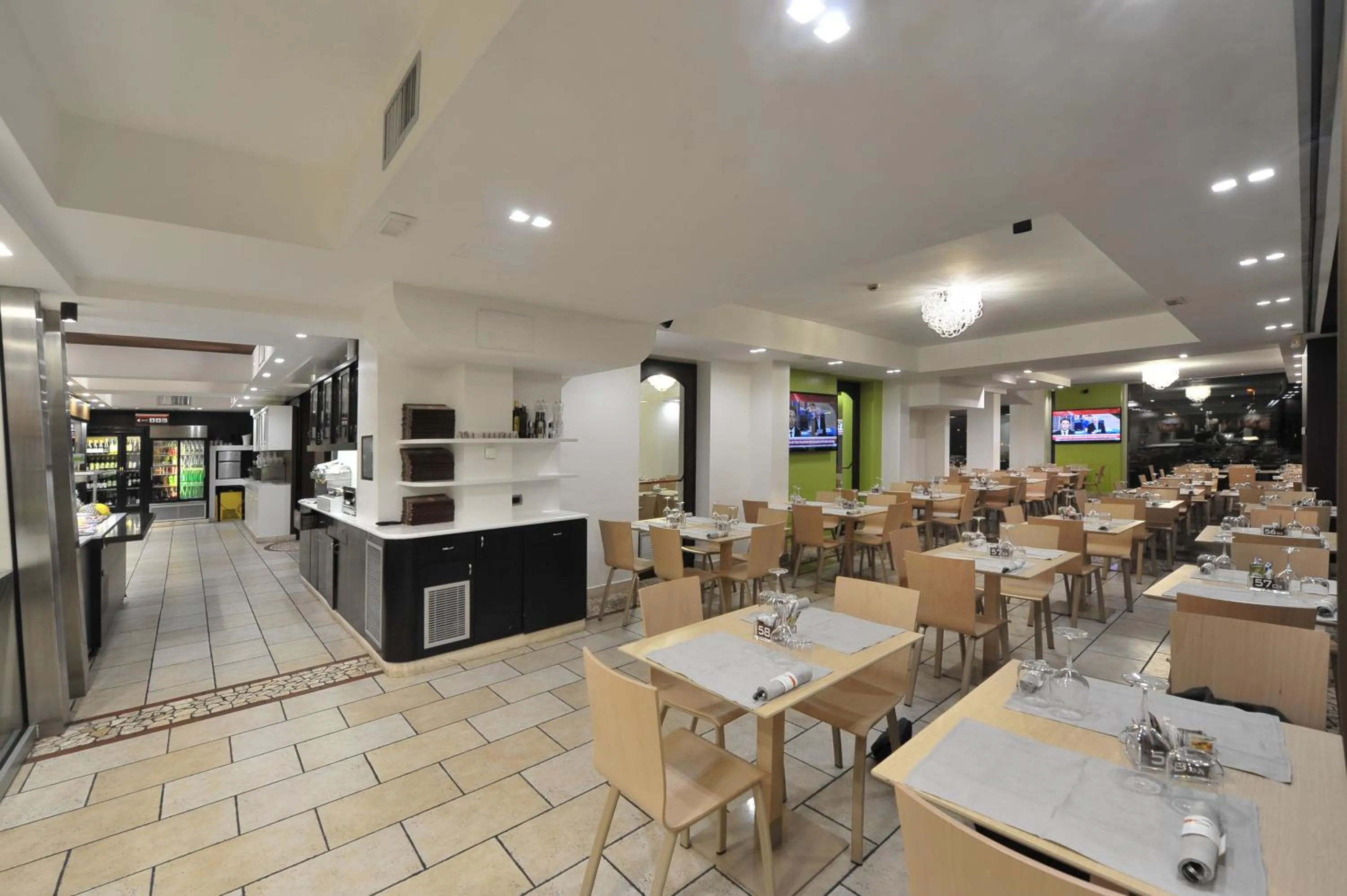Restaurant/places to eat in Hotel Testani Frosinone