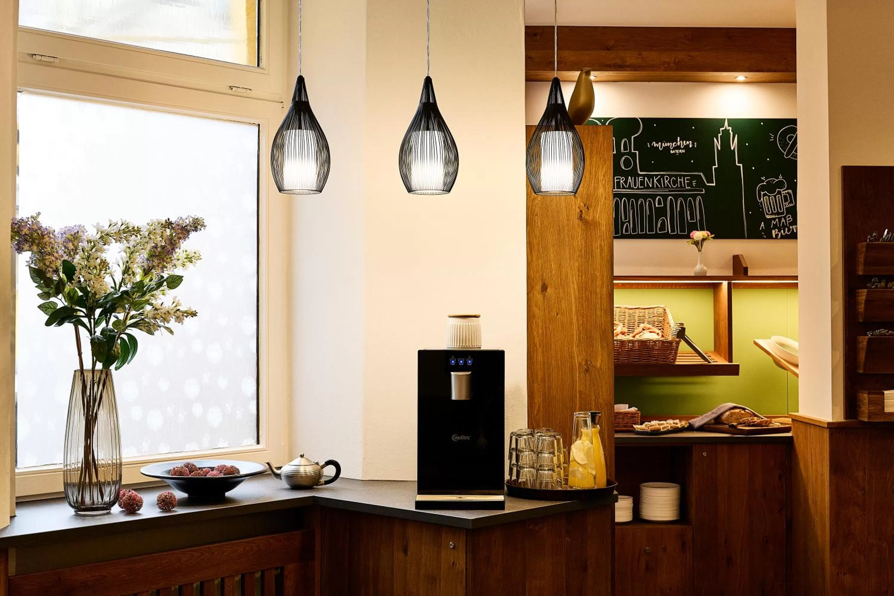 Coffee/tea facilities in Brunnenhof City Center