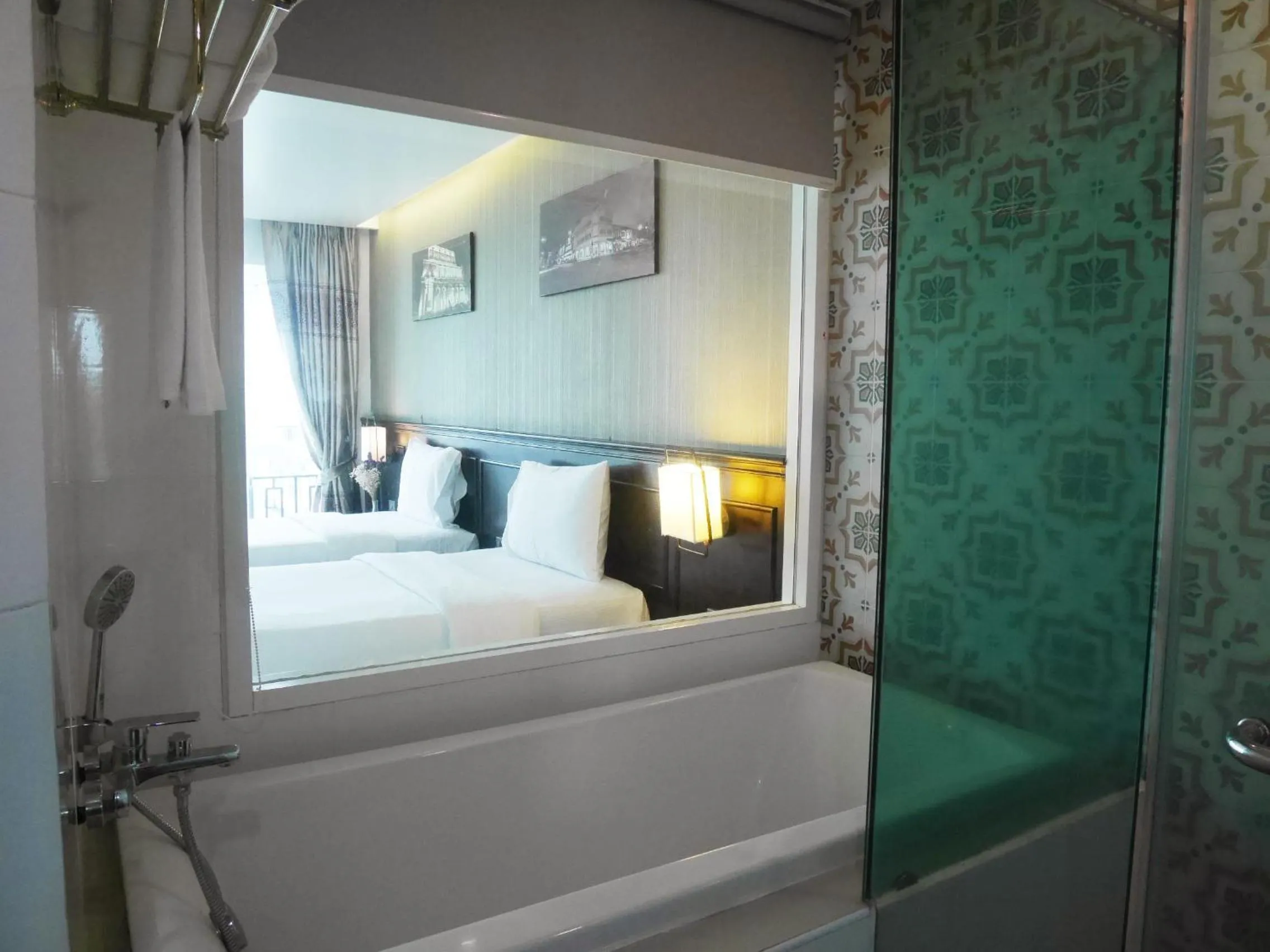 Bath, Bed in Grand Supicha City Hotel