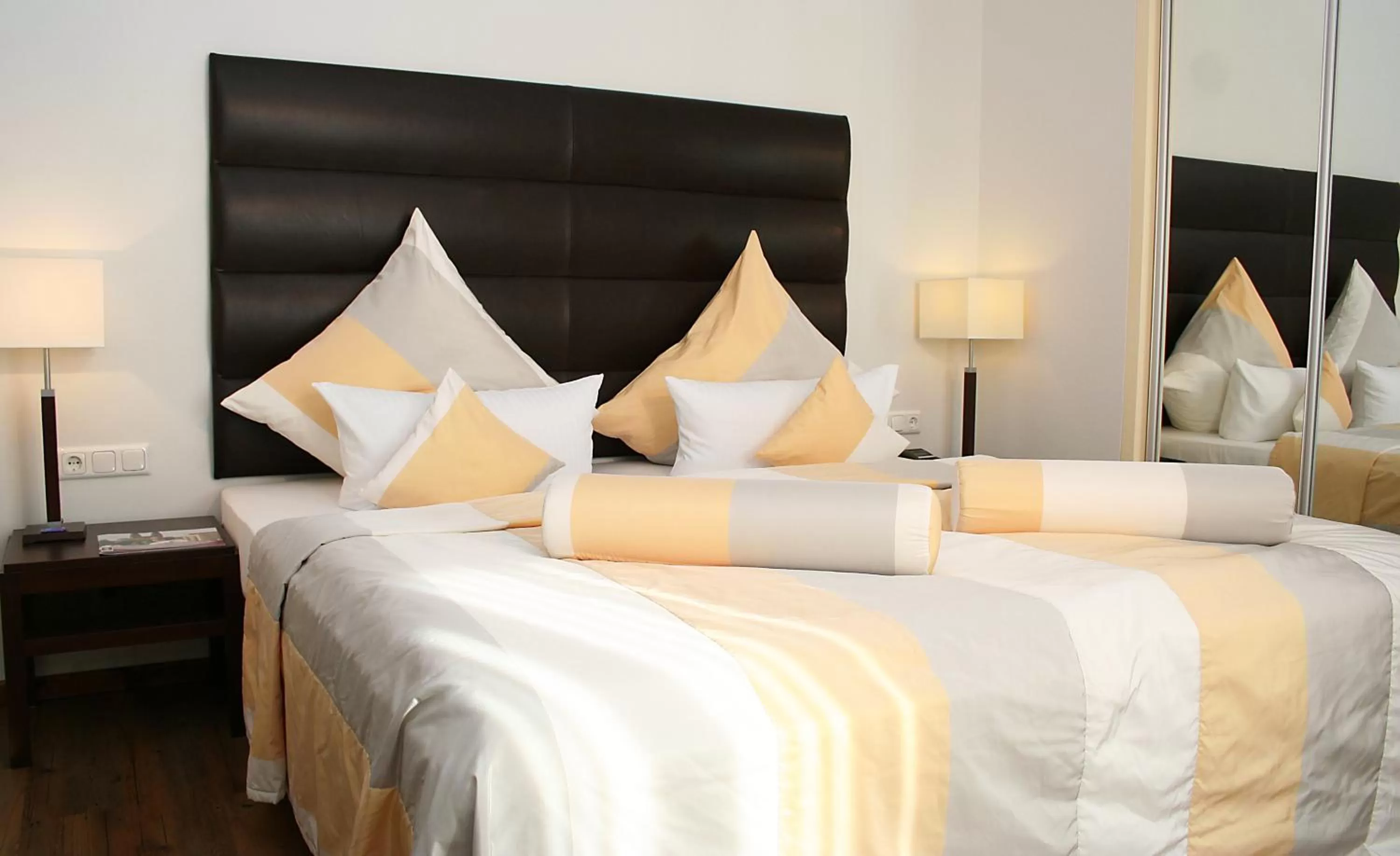 Bed in Resort Mark Brandenburg & Fontane Therme