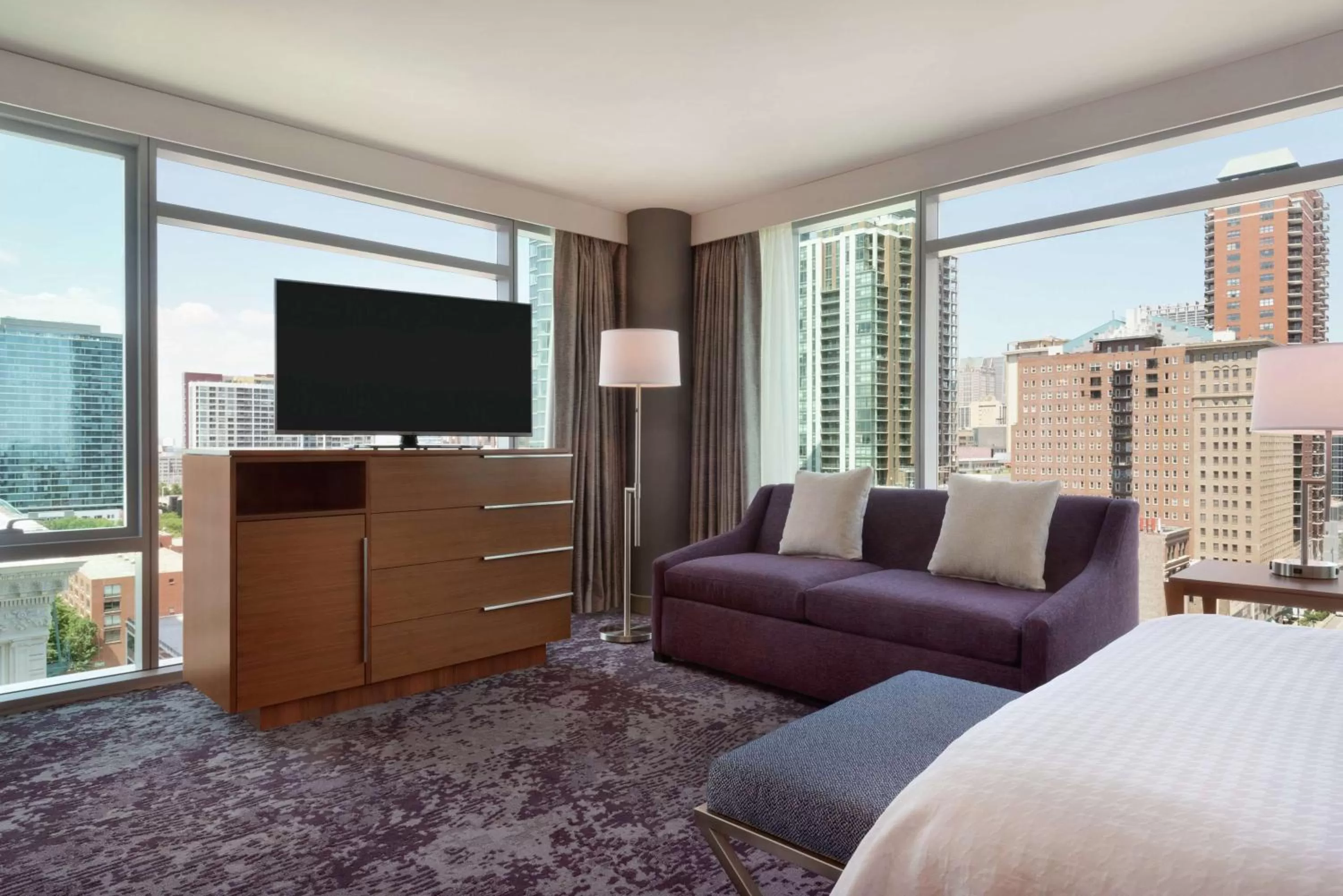 Bedroom, Bed in Homewood Suites By Hilton Chicago Downtown South Loop