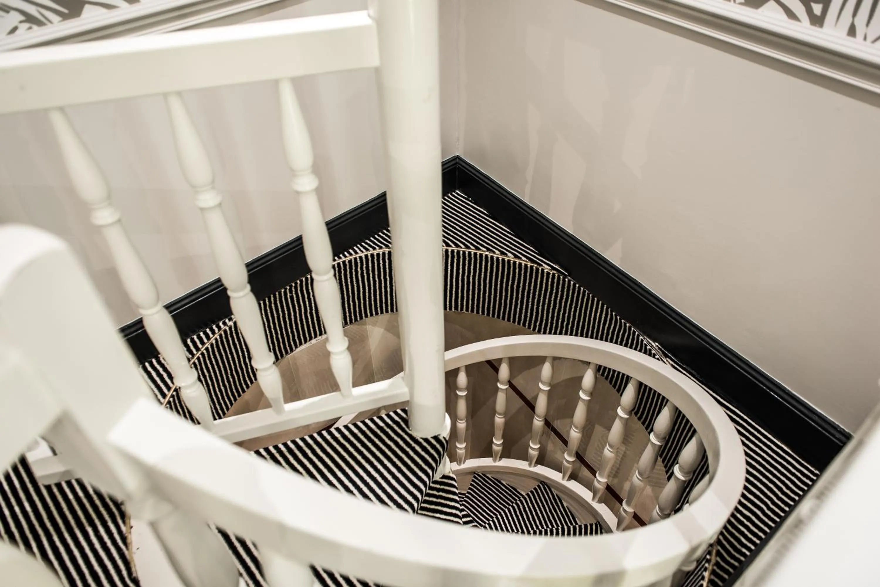 Bathroom in Hôtel Jardin Le Bréa