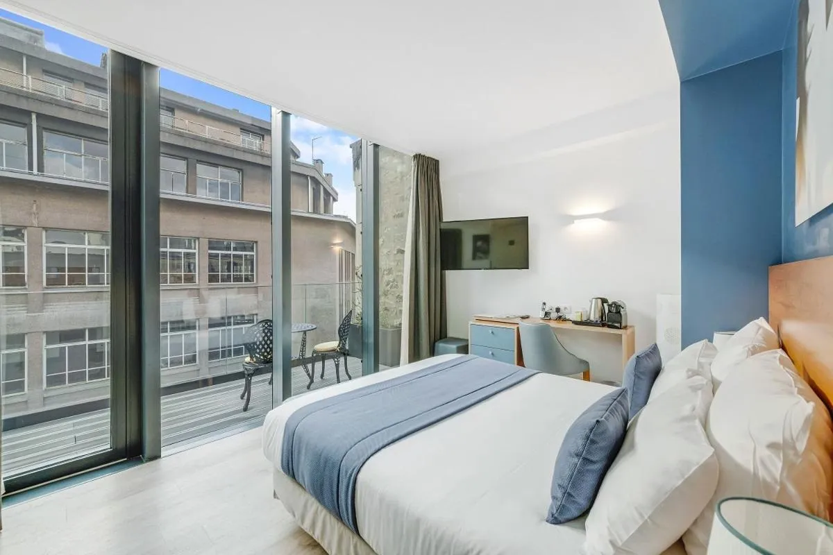 Bed in Hôtel Villa Eiffel Mademoiselle