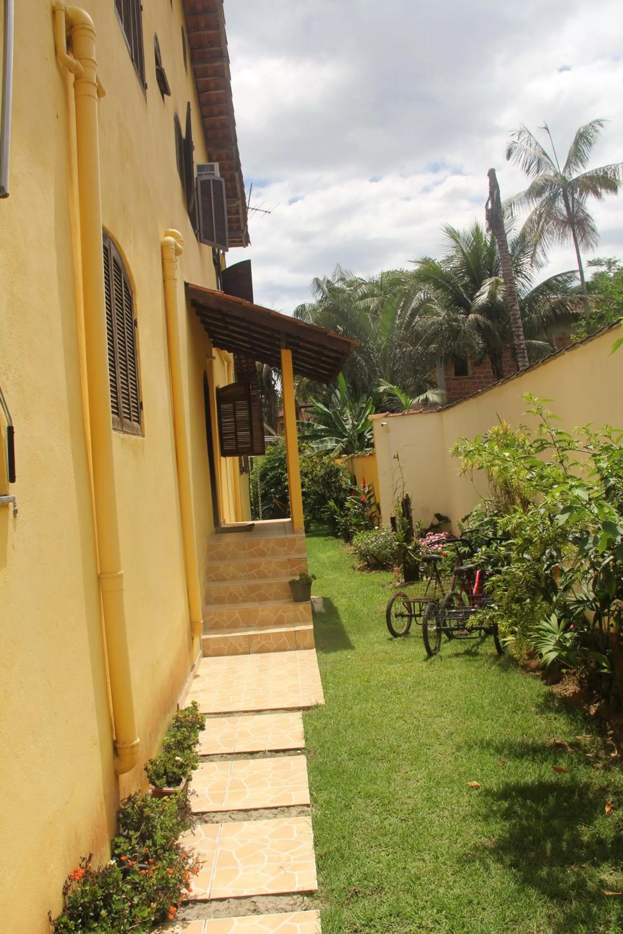 Garden in Pousada da Rose Paraty