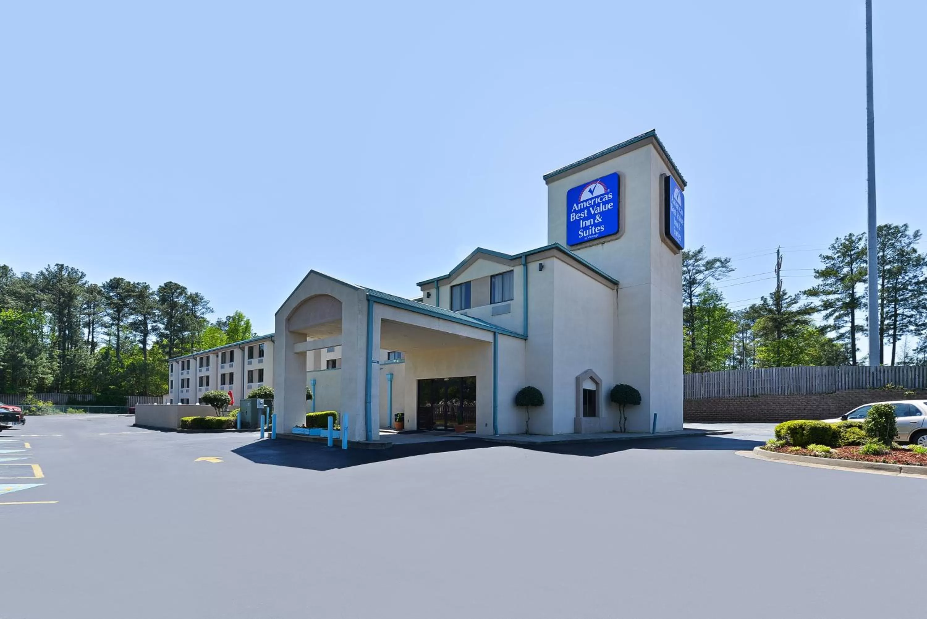 Pets in America's Best Value Inn & Suites, Atlanta - Morrow