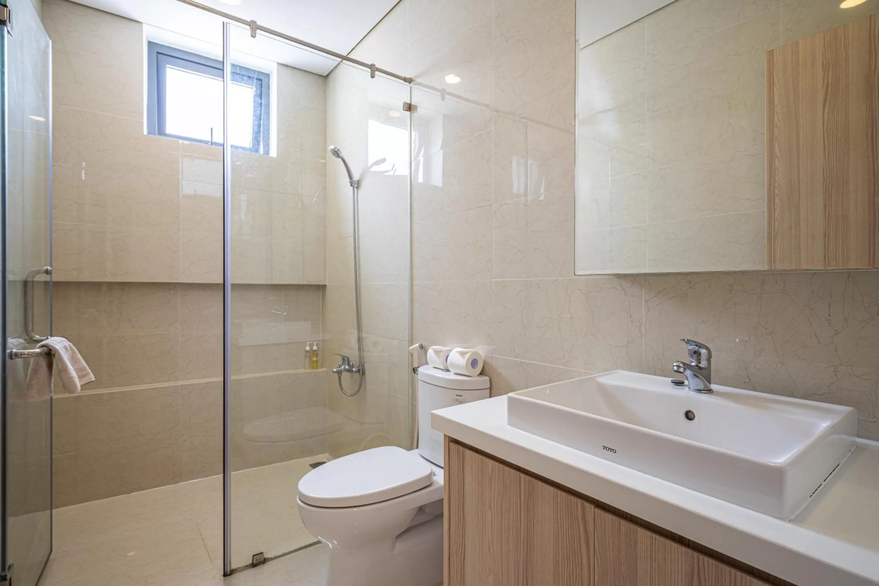 Bathroom in Luxy Park Hotel & Apartments - Notre Dame
