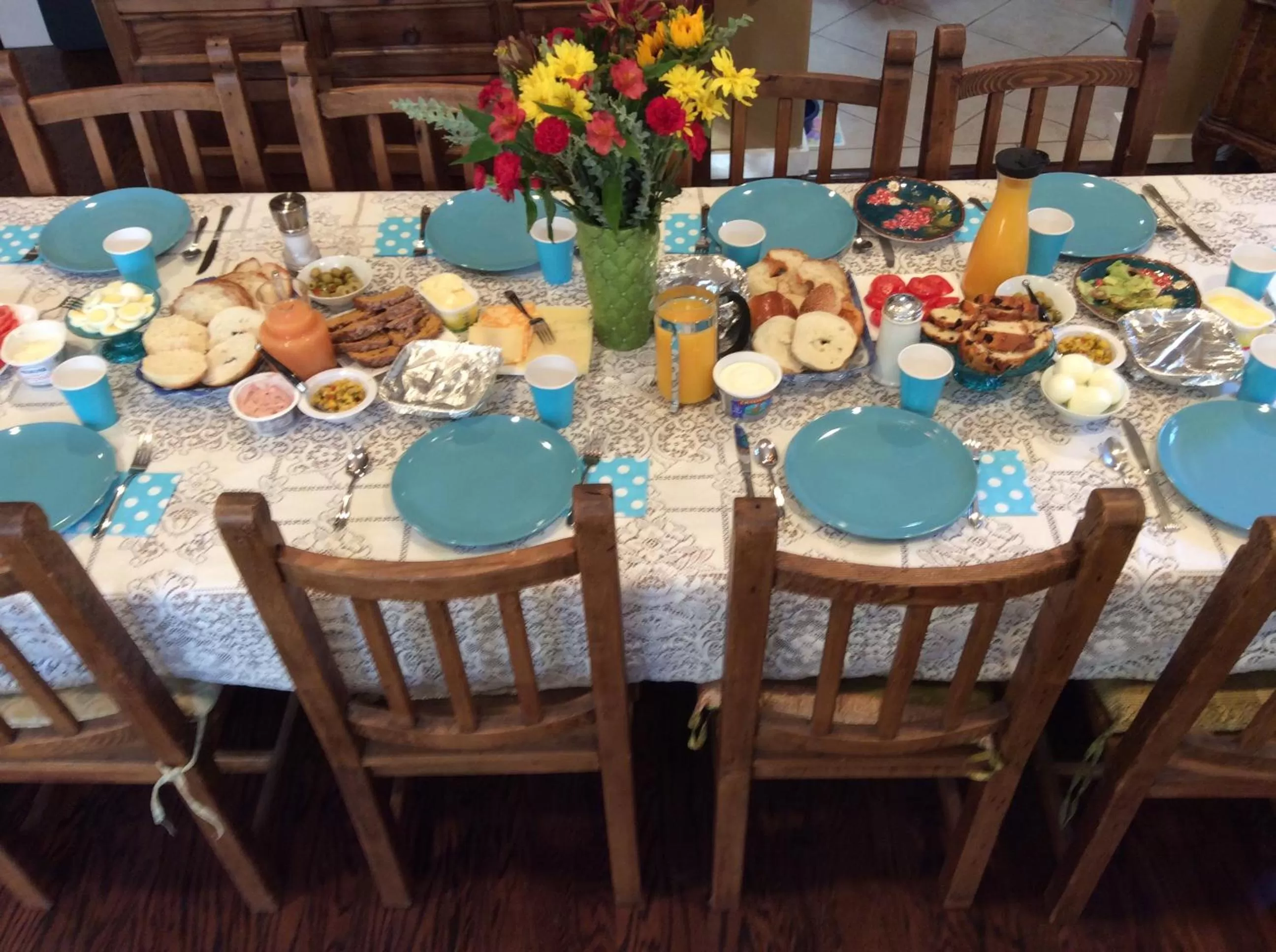 Breakfast in Sweet Dreams B&B LA