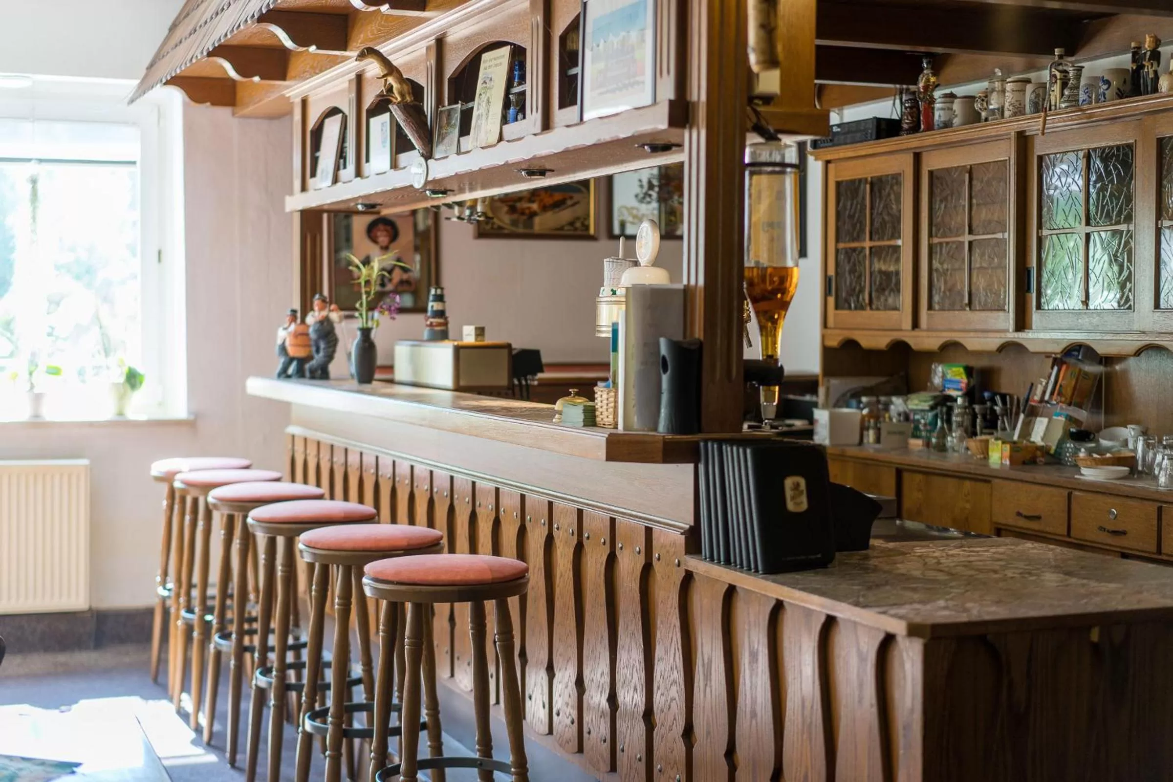 Lounge or bar, Lounge/Bar in Waldgaststätte Sennhütte