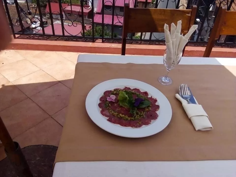 Food in Relais De La Haute Ville Tana