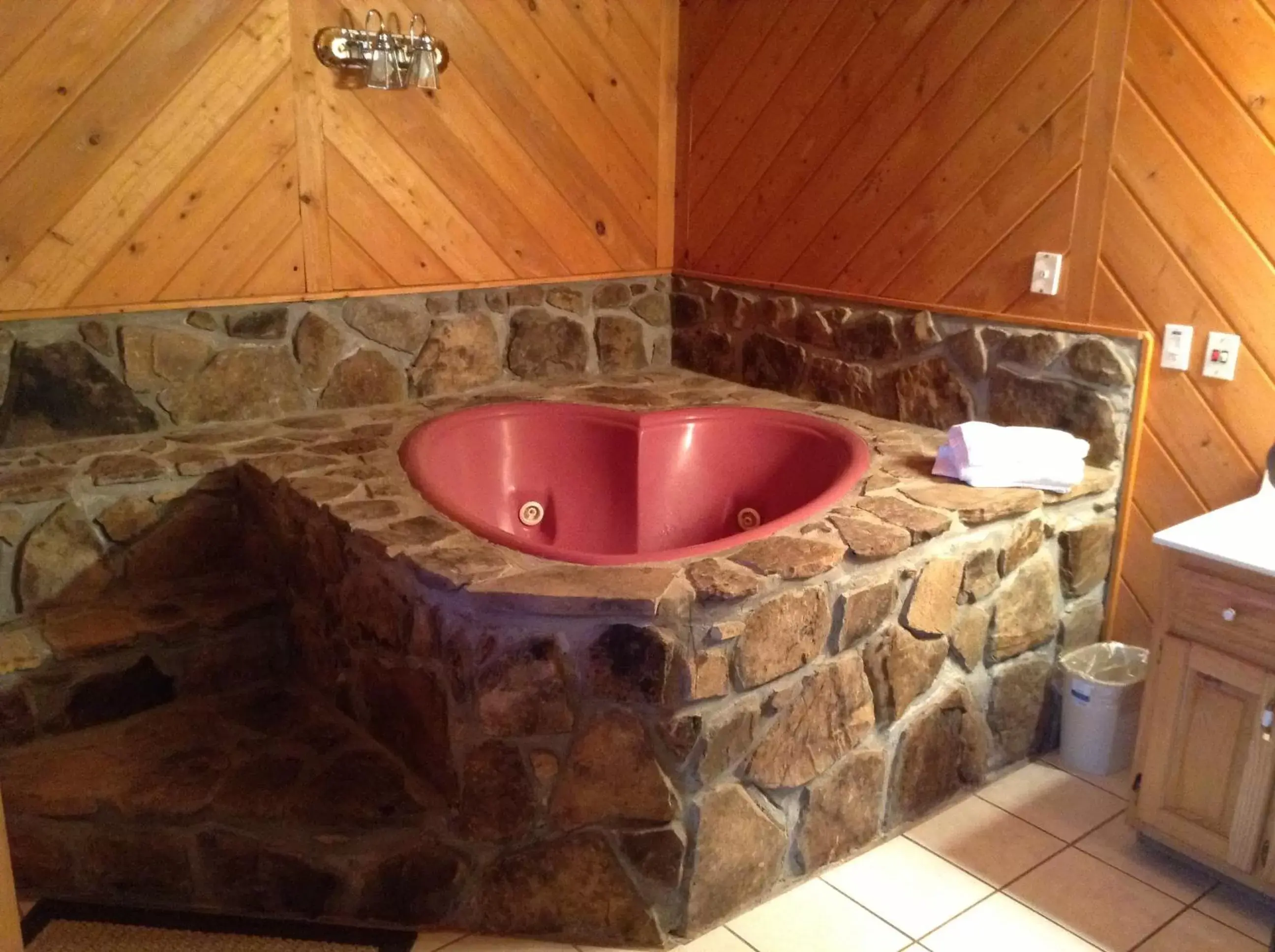 King Suite with Spa Bath and Mountain View in Heidi Motel - Helen King Suite with Spa Bath and Mountain View in Heidi Motel - Helen