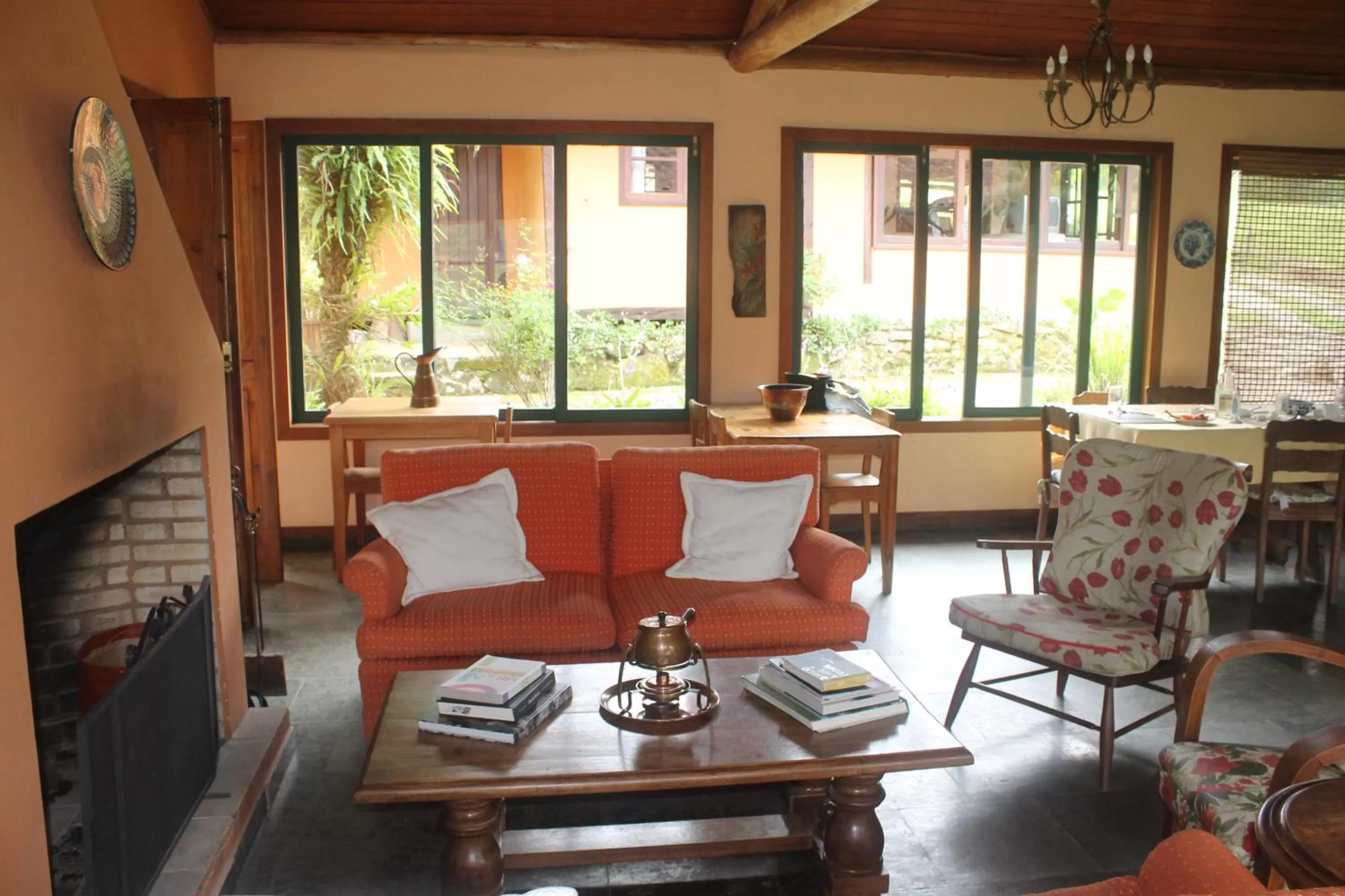 Living room in Pousada Mariza