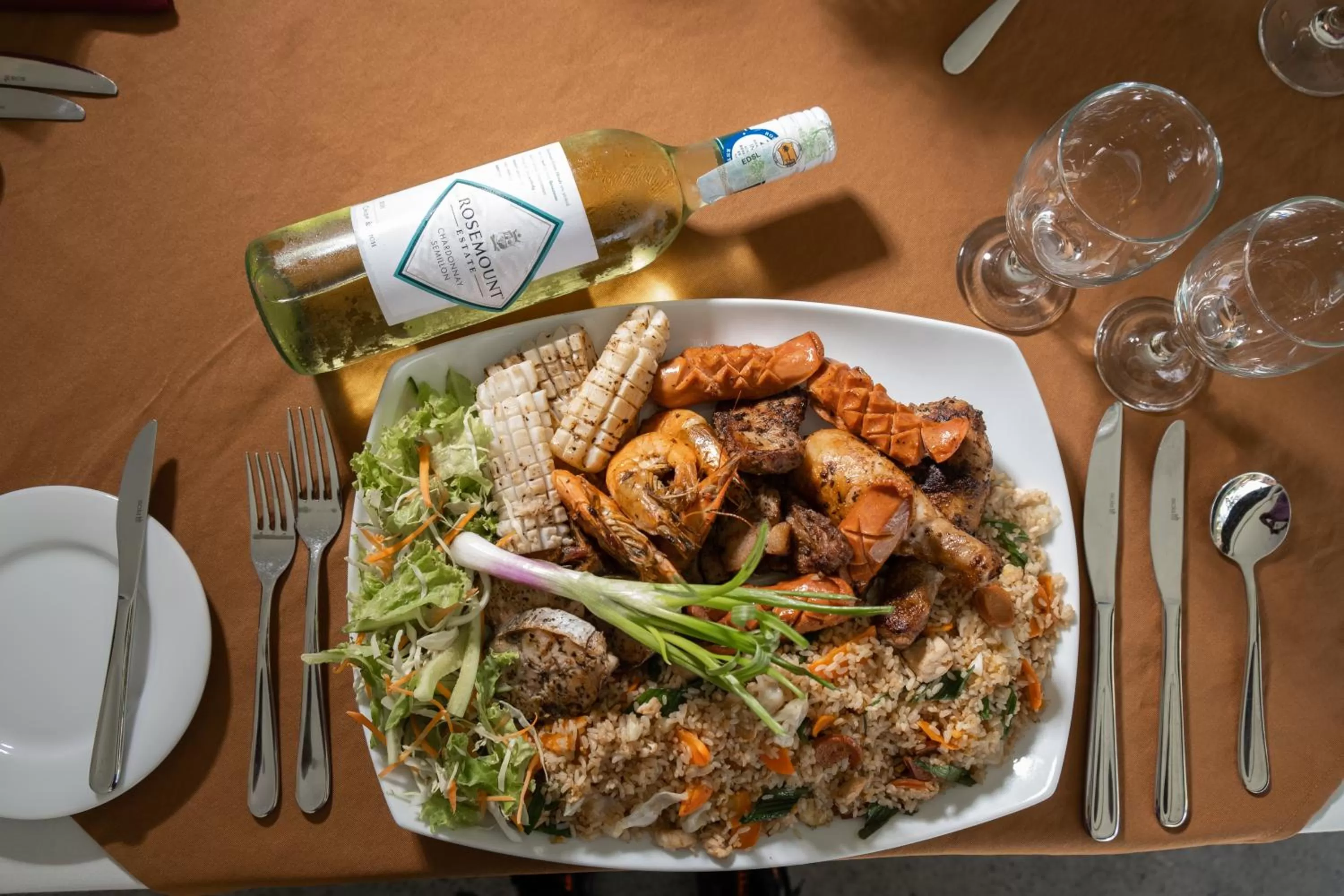 Restaurant/places to eat in Rajarata Hotel Anuradhapura