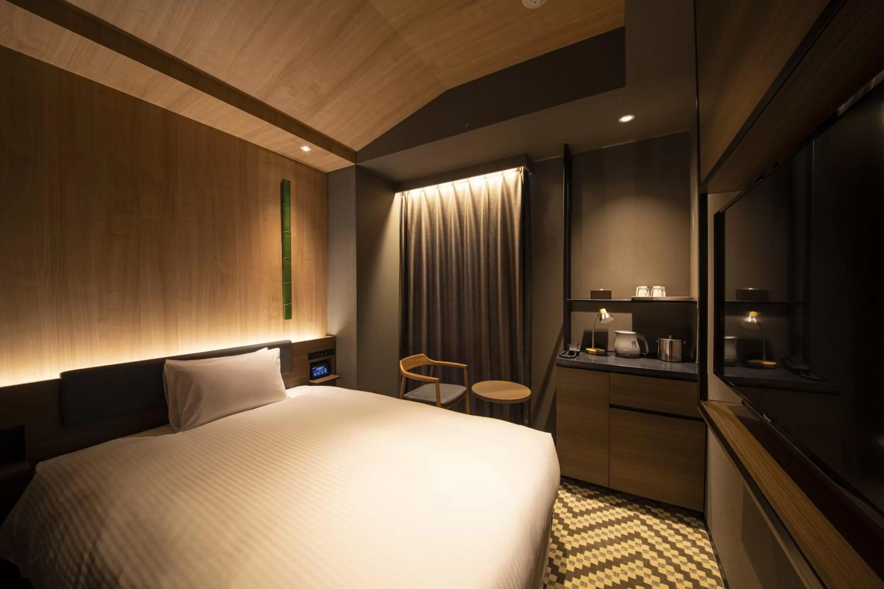 Bed in Hotel Keihan Tenmabashi Ekimae