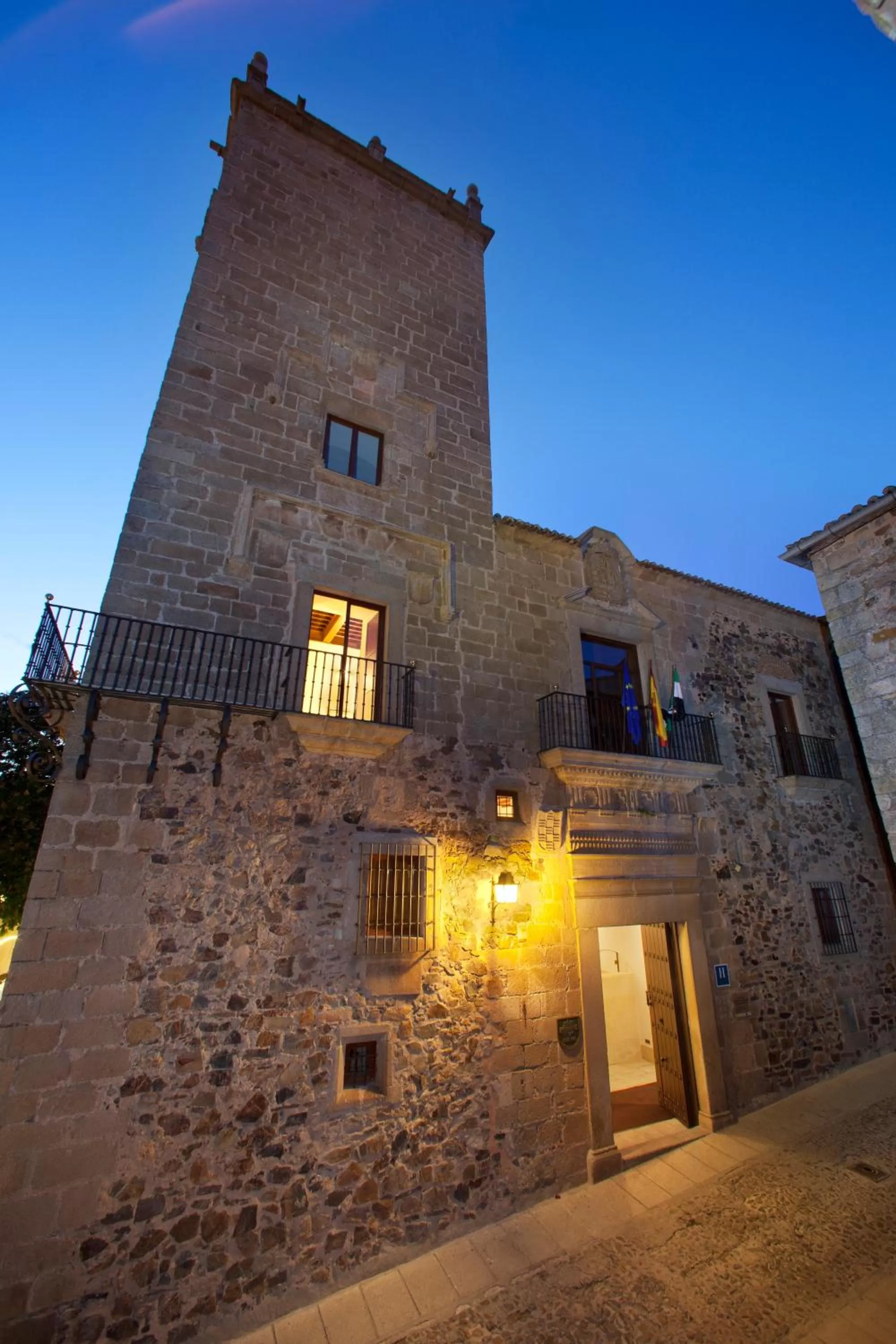 Facade/entrance in Parador de Caceres