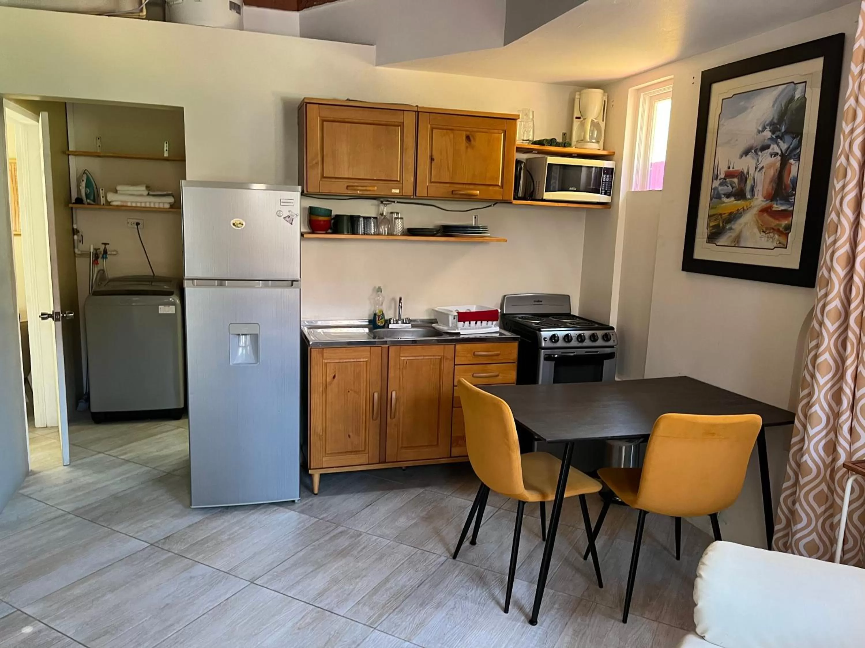 Kitchen or kitchenette in Seacastles by the beach/pool