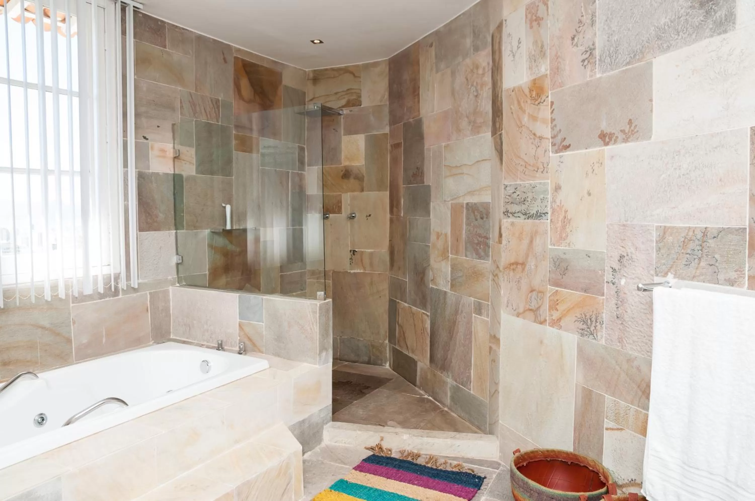 Bathroom in Prestige Property - Da Costa