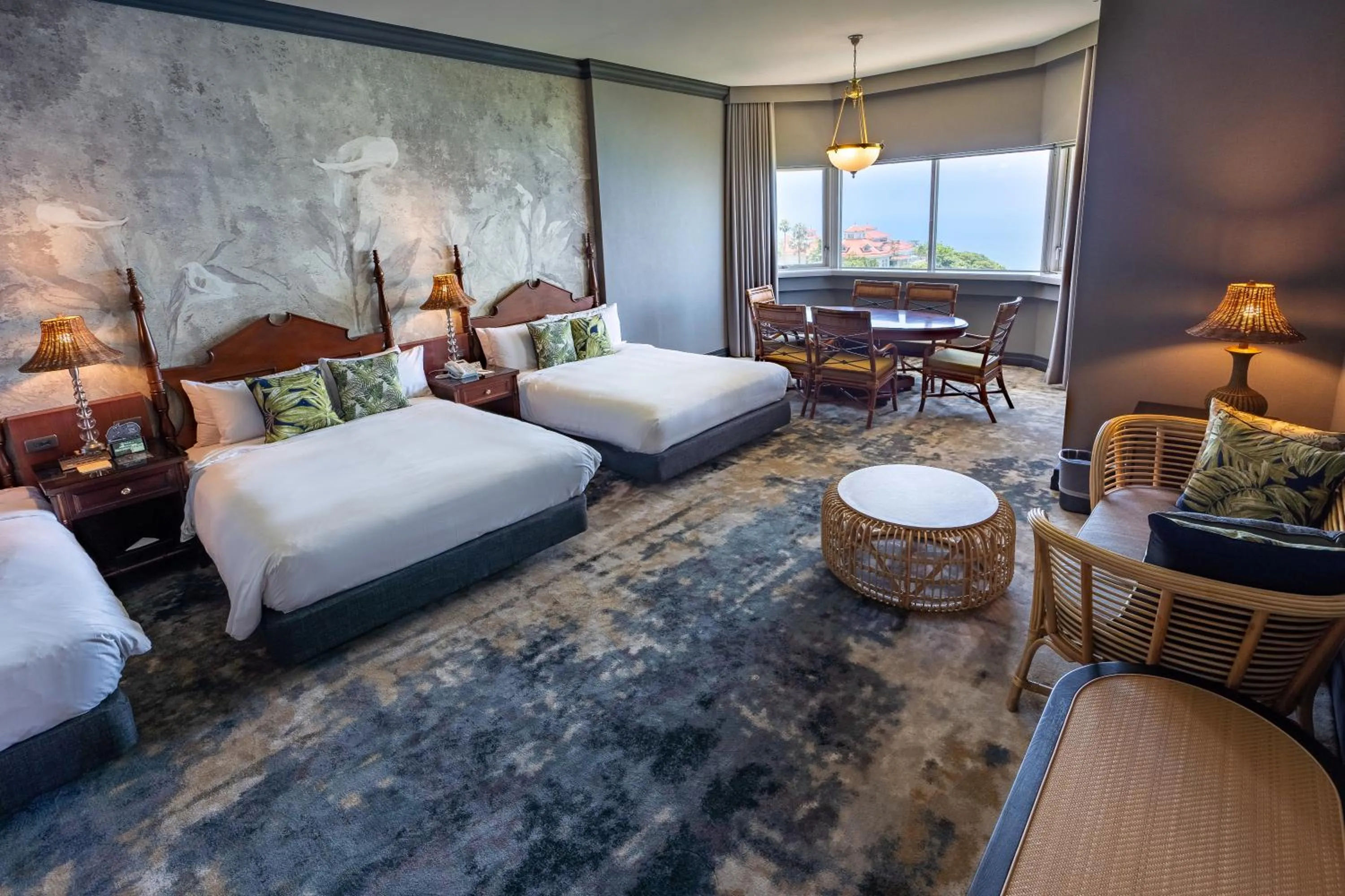 Family Room - include sightseeing for Farglory Ocean park in Farglory Hotel