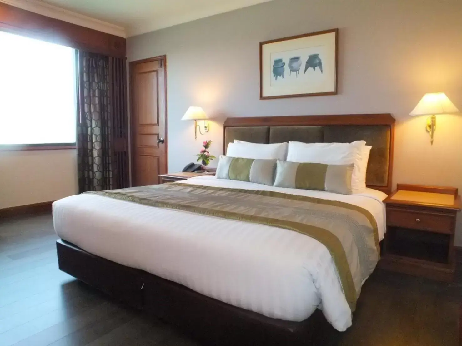 Deluxe Double Room in Topland Hotel & Convention Centre Deluxe Double Room in Topland Hotel & Convention Centre