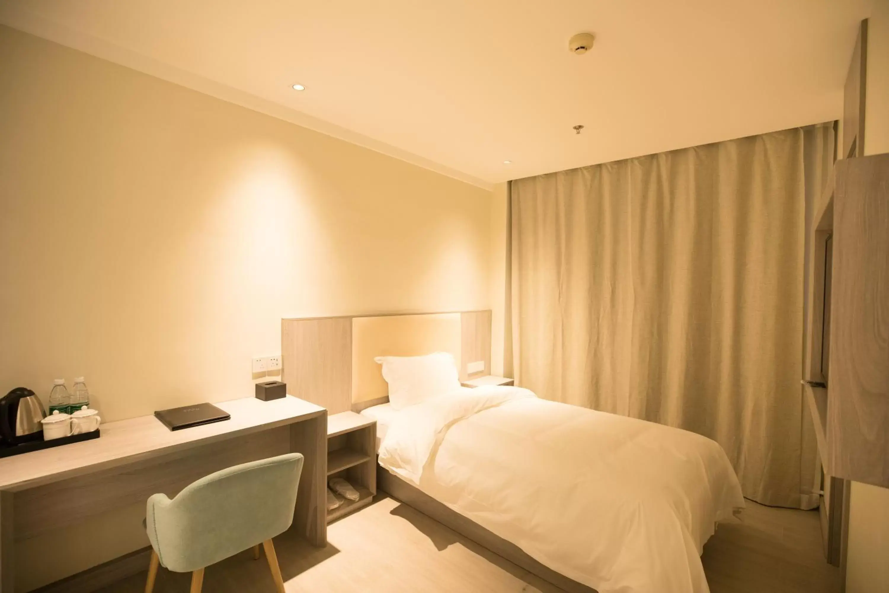 Single Room in Beijing Saga Hotel Single Room in Beijing Saga Hotel