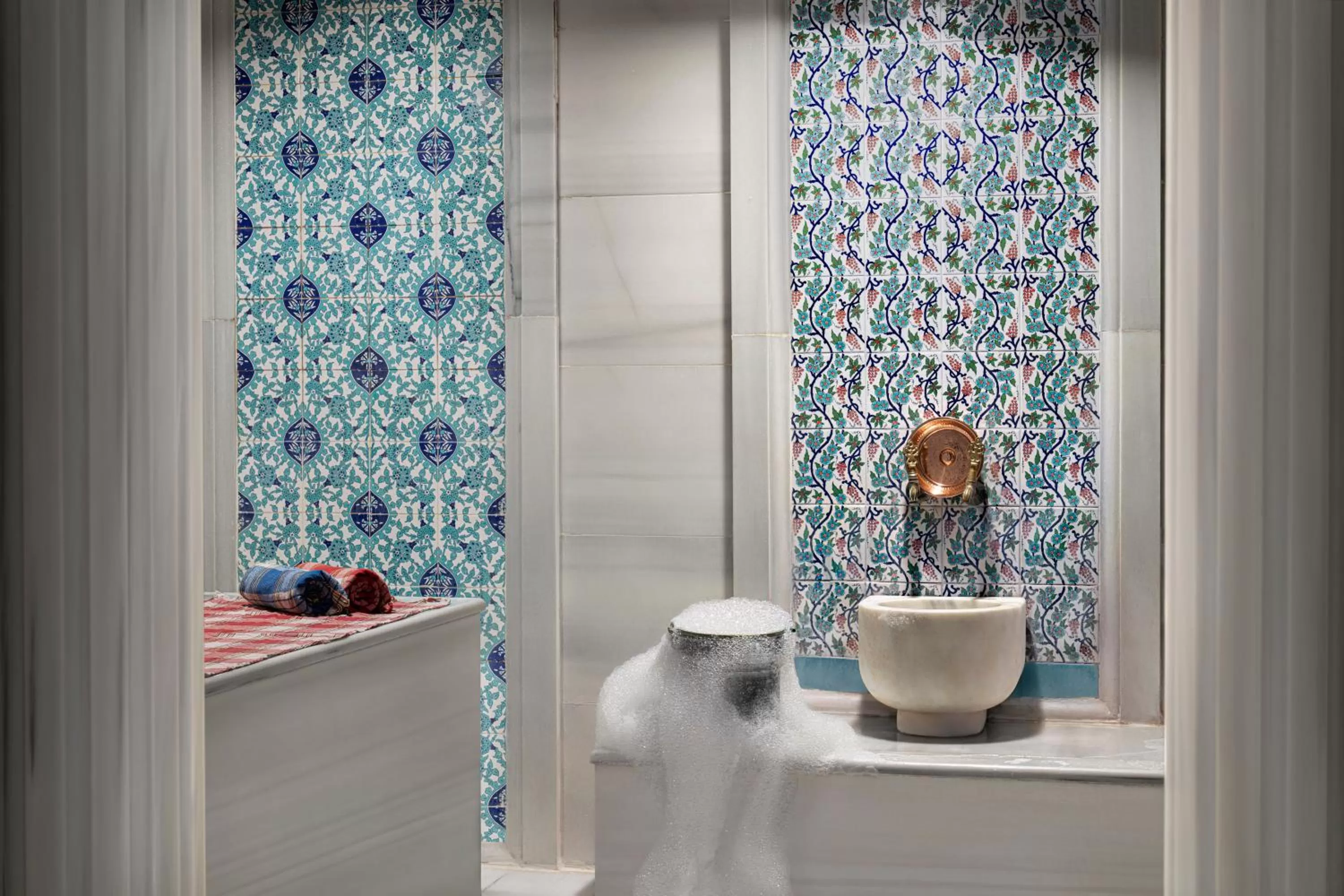 Public Bath in Kaya Izmir Thermal & Convention