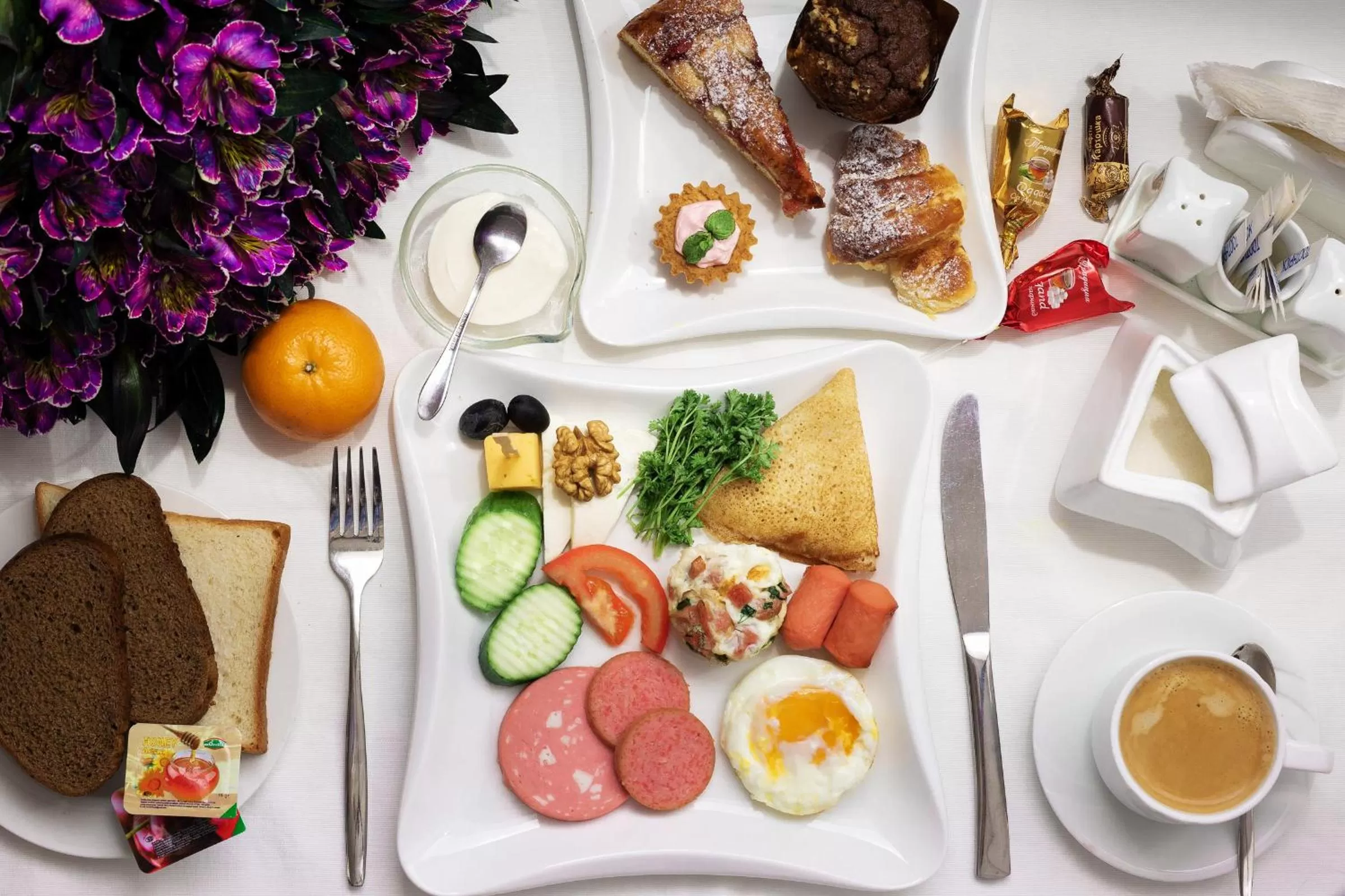 Buffet breakfast, Breakfast in Manifa Hotel