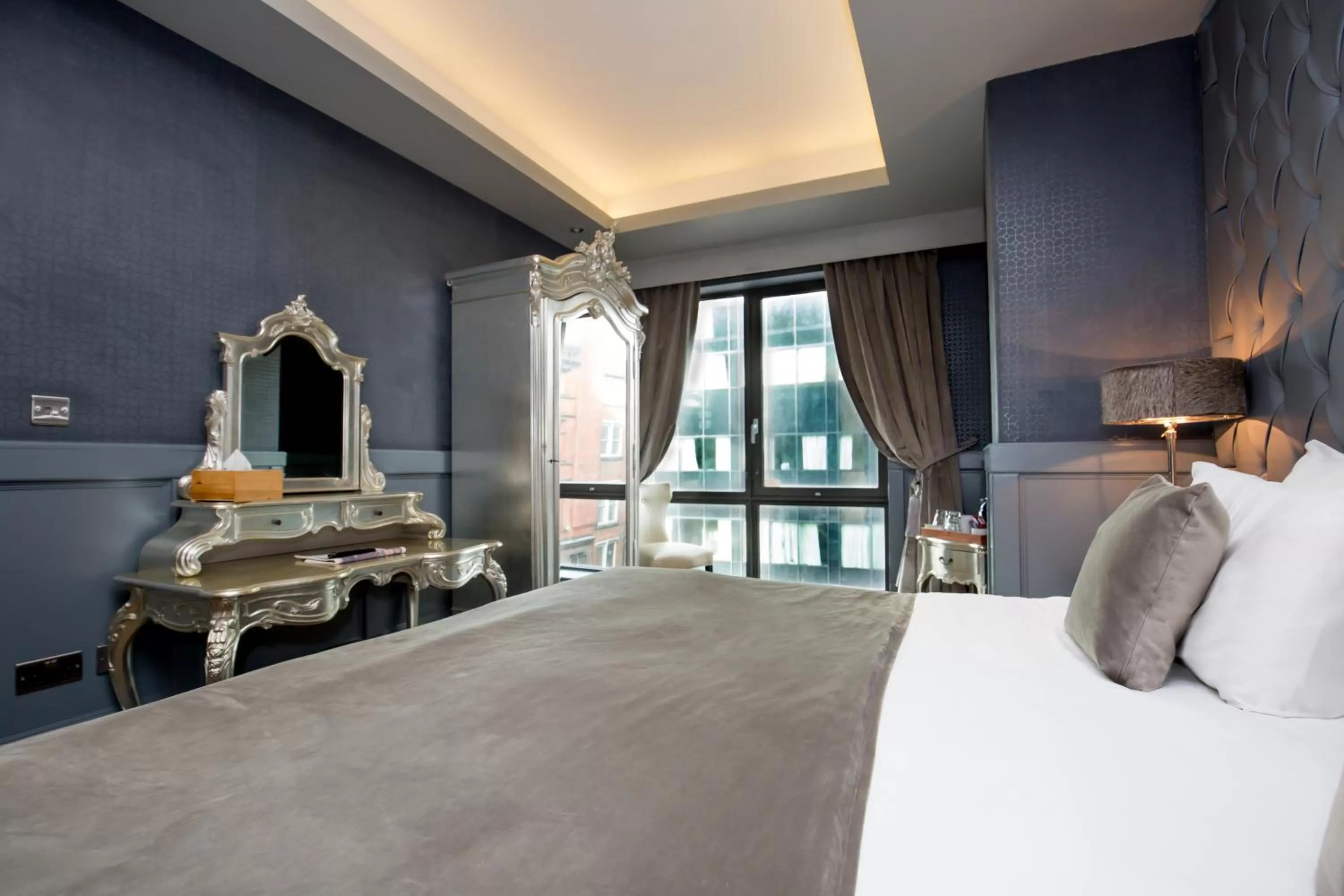 Bedroom, Bed in The Shankly Hotel