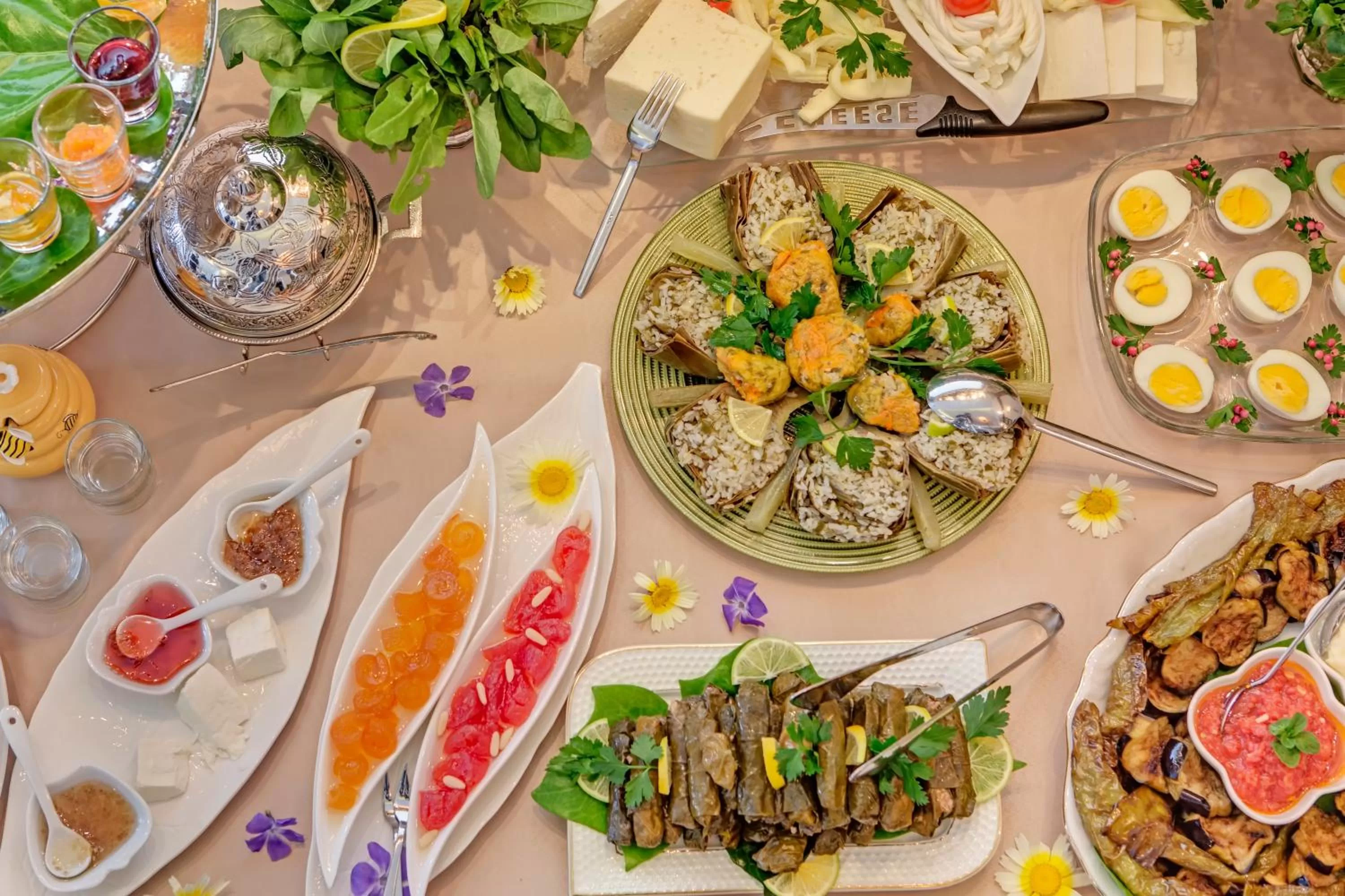 Food, Lunch and Dinner in Bulbul Yuvası Boutique Hotel