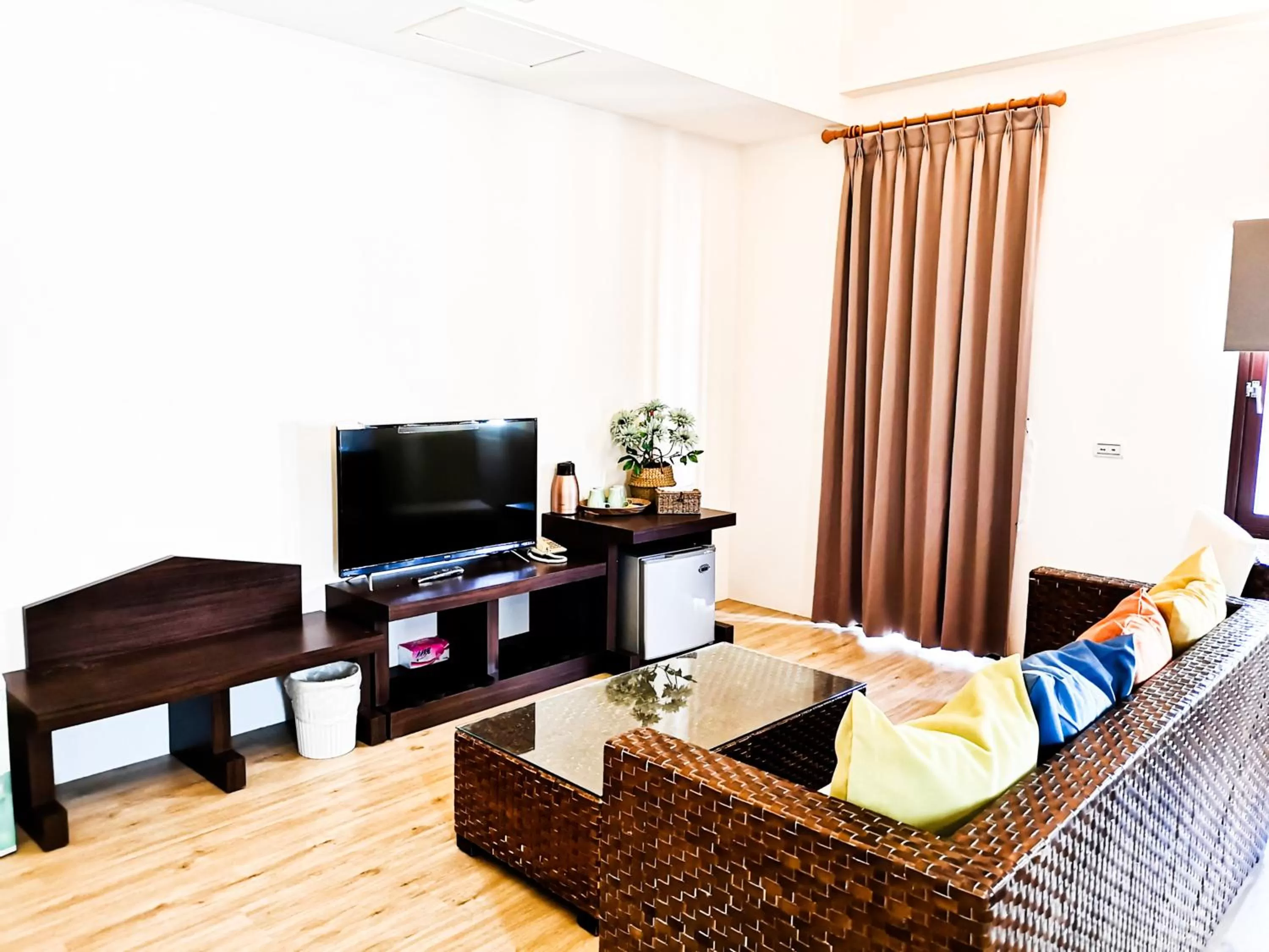 Photo of the whole room in Beachcastle & Sea View Villa