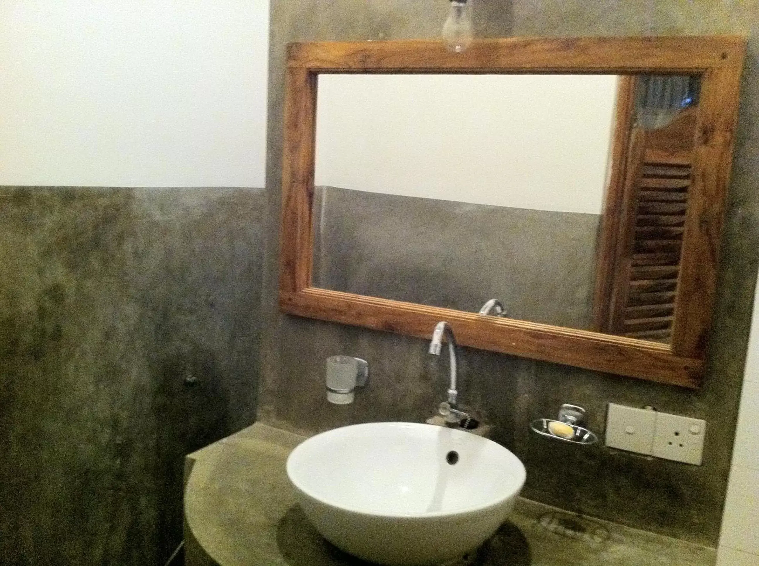 Standard Triple Room - single occupancy in Little Paradise Tourist Guest House and Holiday Home Standard Triple Room - single occupancy in Little Paradise Tourist Guest House and Holiday Home