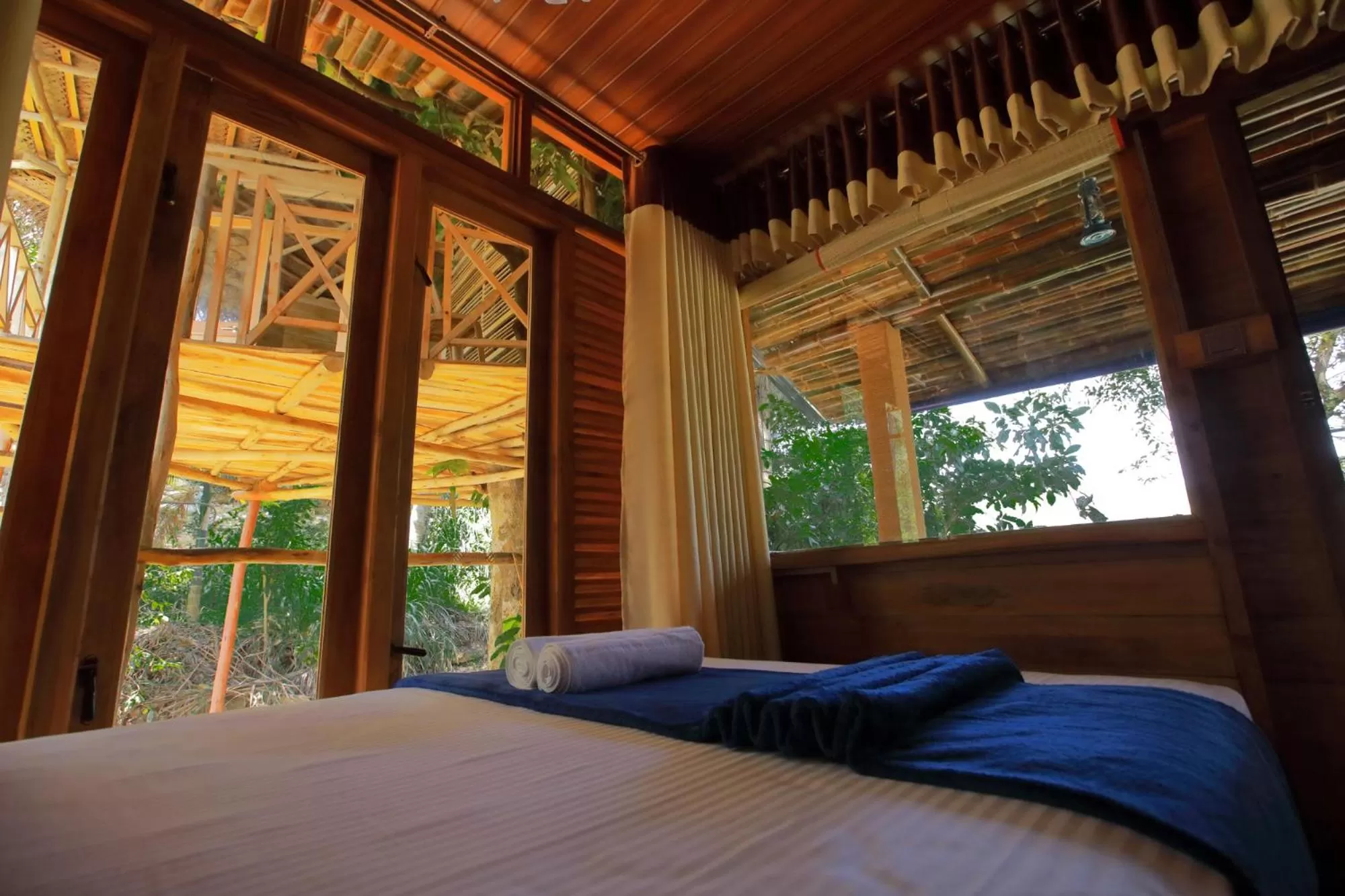 Bed in The Winsome & Tree House